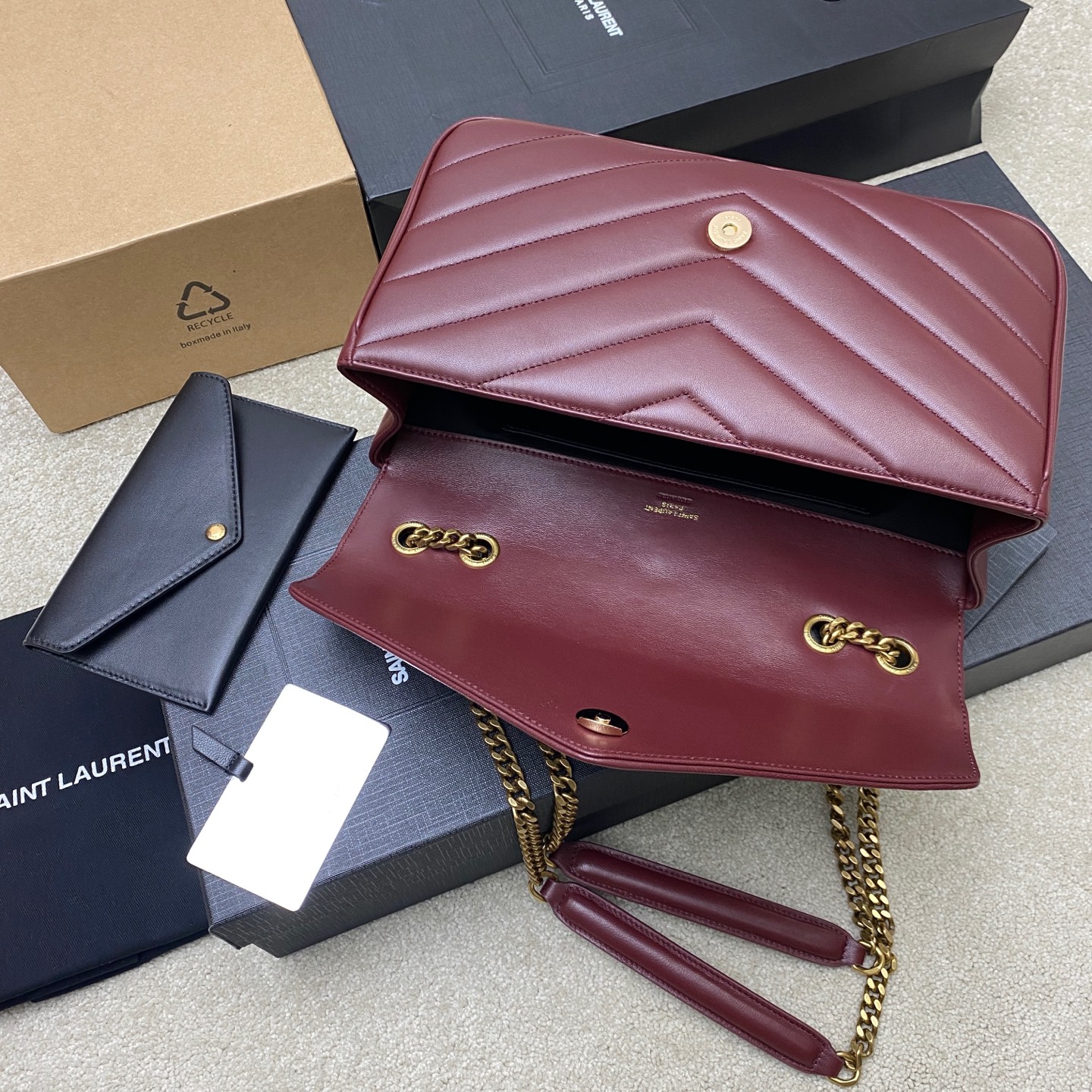 Saint Laurent Loulou Medium Chain Bag in Red Leather with Gold Hardware 8 i1736581753135 4527 0 6