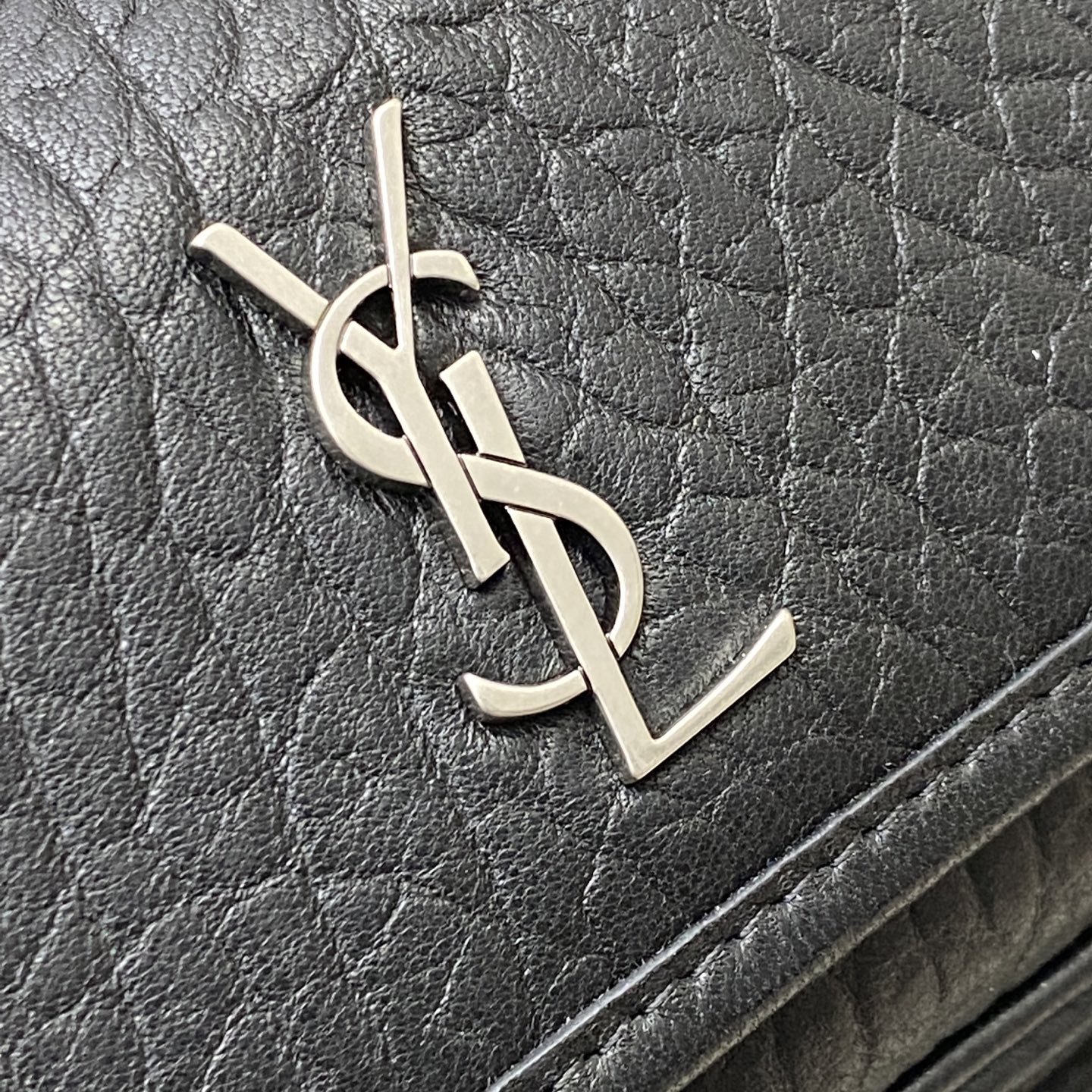 Saint Laurent Mini Niki Chain Bag in Crinkled Vintage Leather 6 i1741683173179 6276 0 4