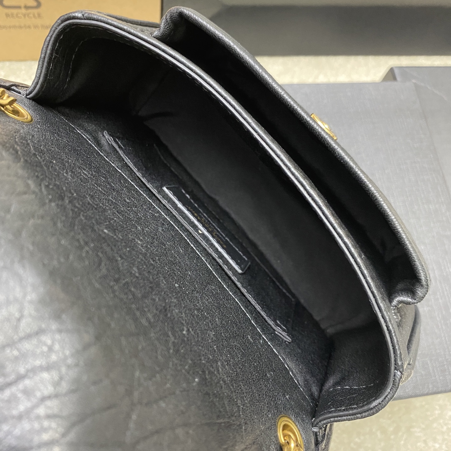 Saint Laurent Mini Niki Black Leather Shoulder Bag with Gold Hardware 9 i1742742353600 5667 0 7