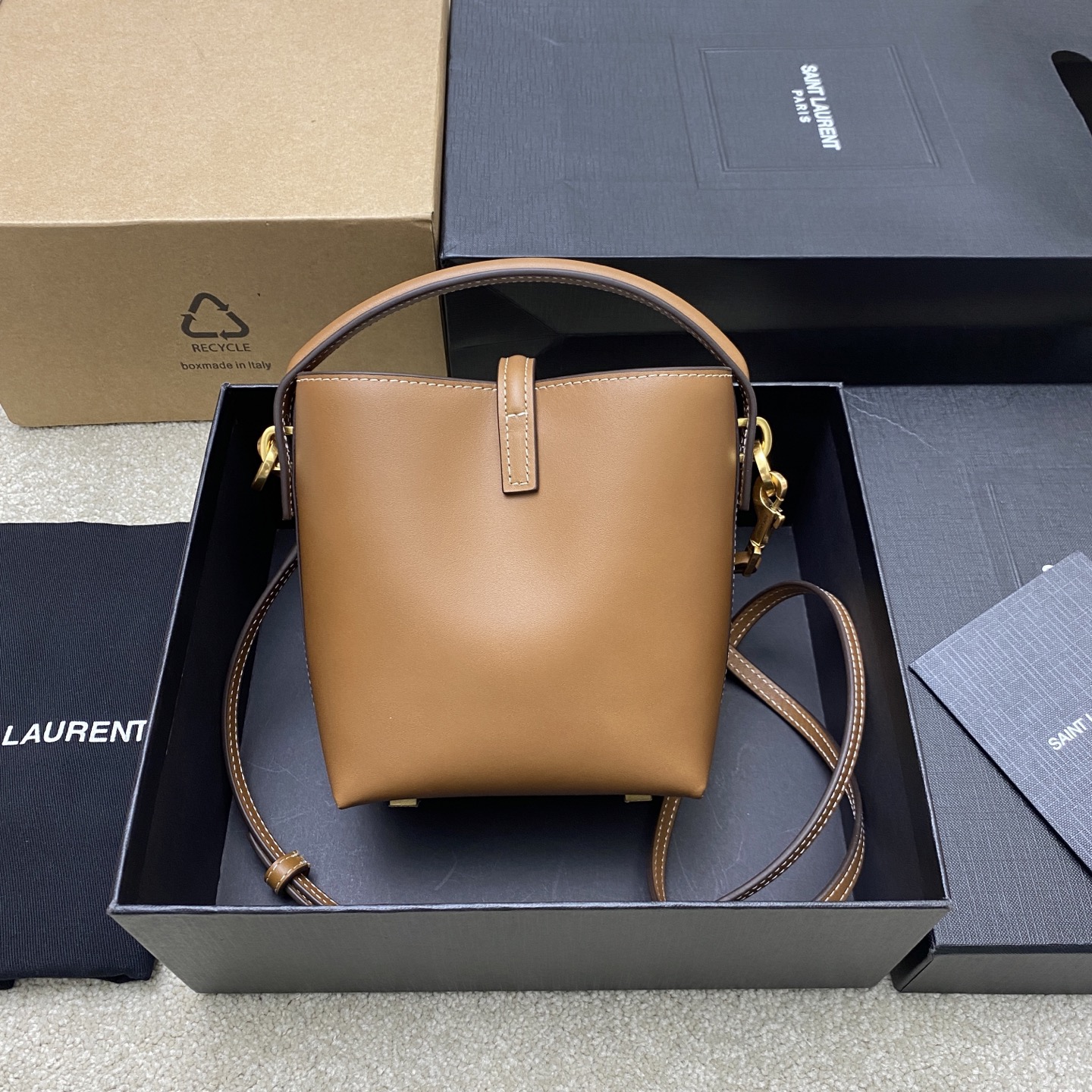 Saint Laurent Le 37 Mini Bucket Bag in Smooth Leather - Brown/Gold 2 i1742911903543 5818 0 1