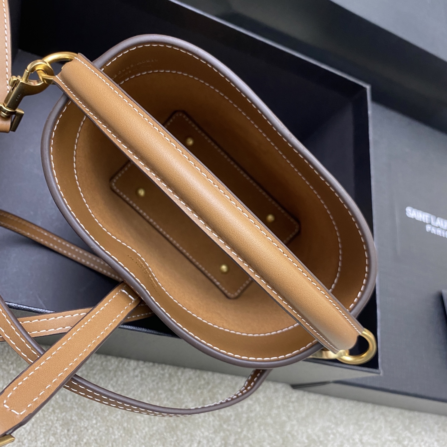 Saint Laurent Le 37 Mini Bucket Bag in Smooth Leather - Brown/Gold 8 i1742911903566 6753 0 7
