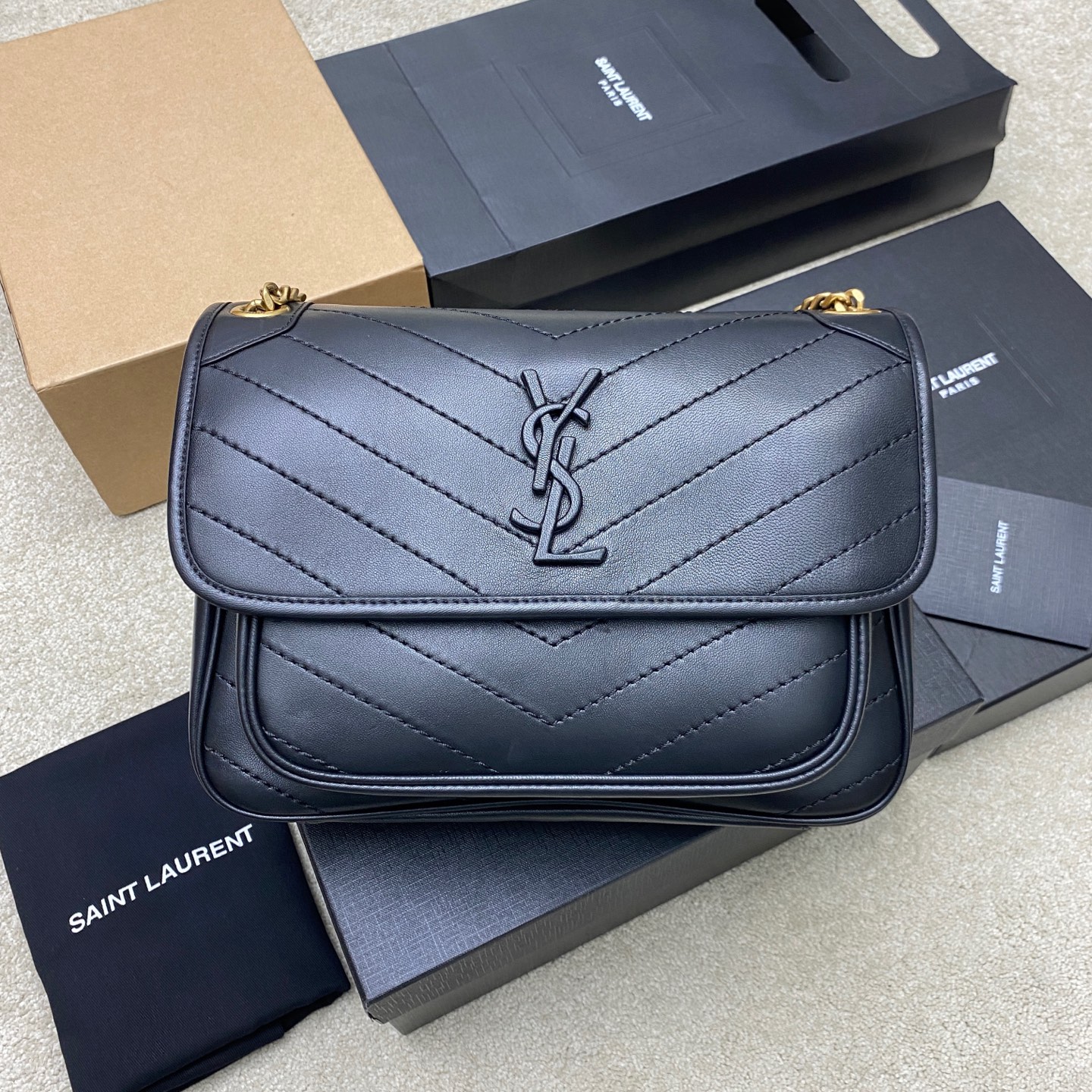 Saint Laurent Niki Medium Black Leather Shoulder Bag, 28cm 1 i1743174970815 5107 0 0