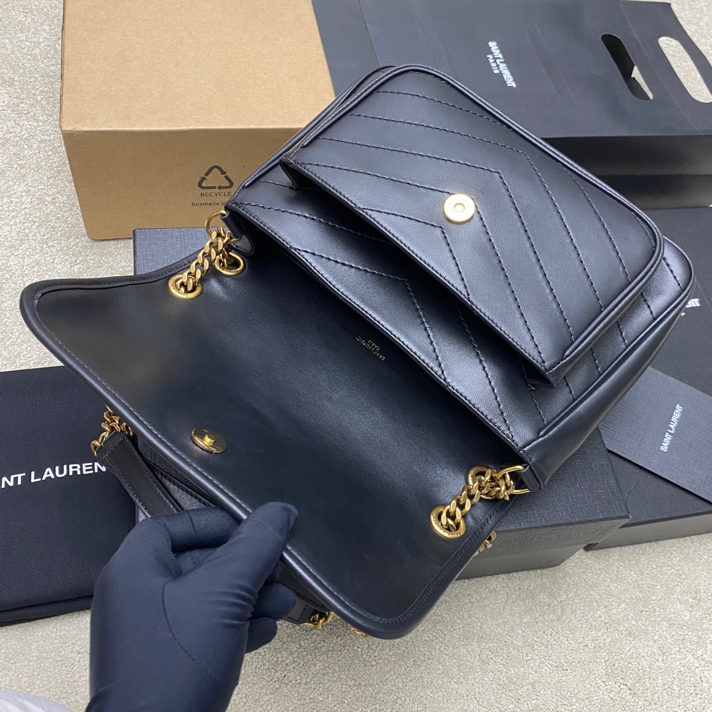 Saint Laurent Niki Medium Black Leather Shoulder Bag, 28cm 7 i1743174971974 4575 0 6
