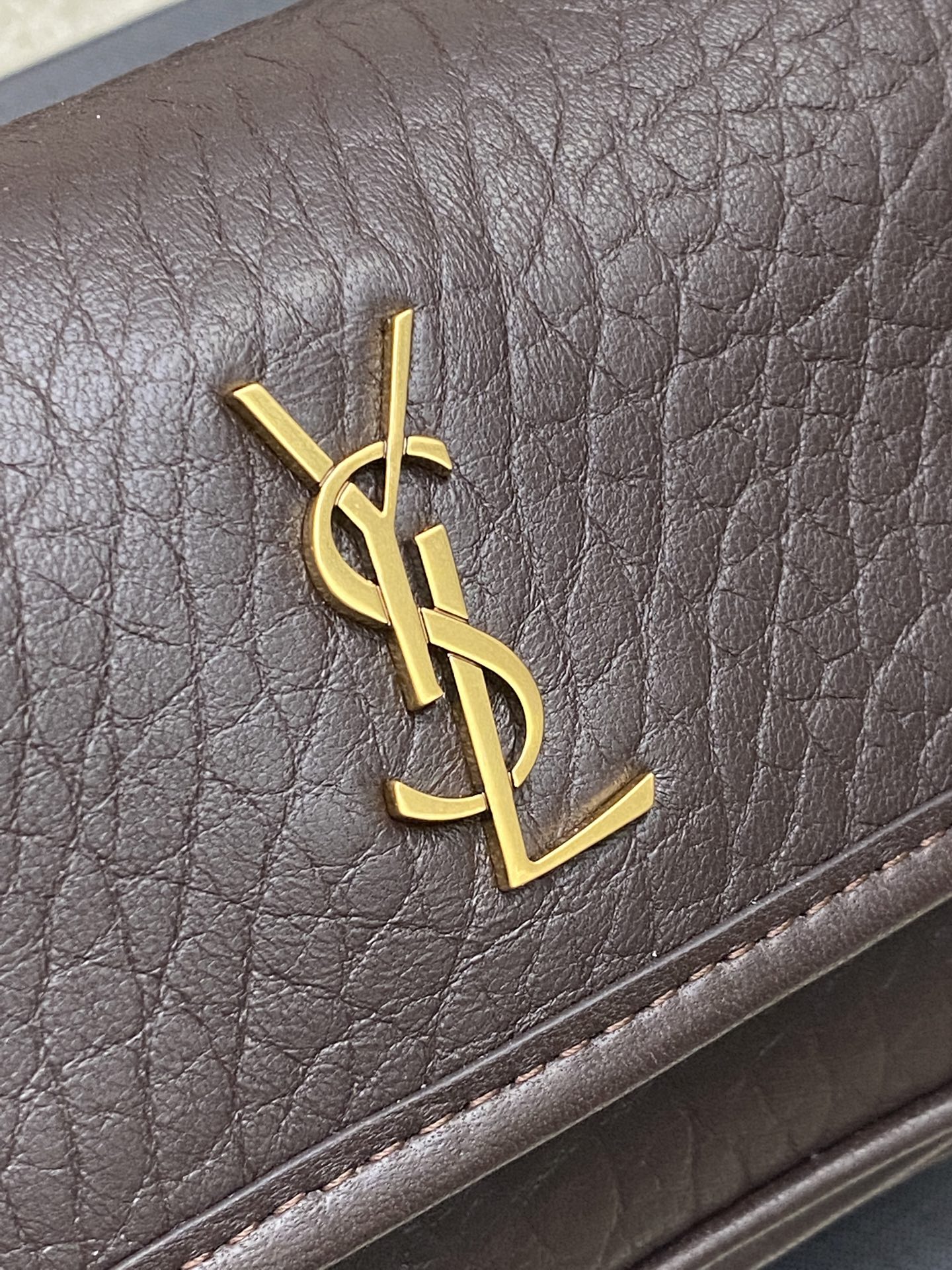 Saint Laurent 大象纹咖啡红/金(迷你号) mini简直不要太酷 包型 没有缺点