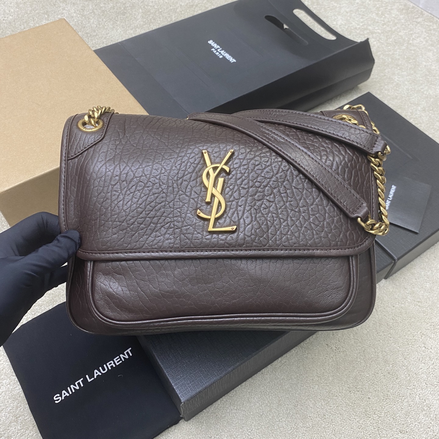 Saint Laurent 大象纹咖啡红/金 新款大象纹NIKai正面翻盖手袋 饰以金属 LE CASSANDRE