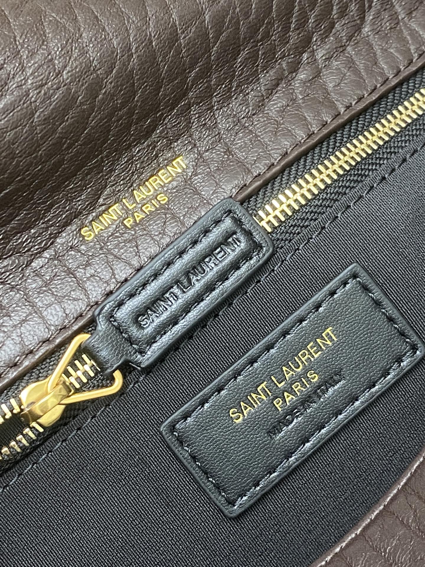 Saint Laurent 大象纹咖啡红/金 新款大象纹NIKai正面翻盖手袋 饰以金属 LE CASSANDRE