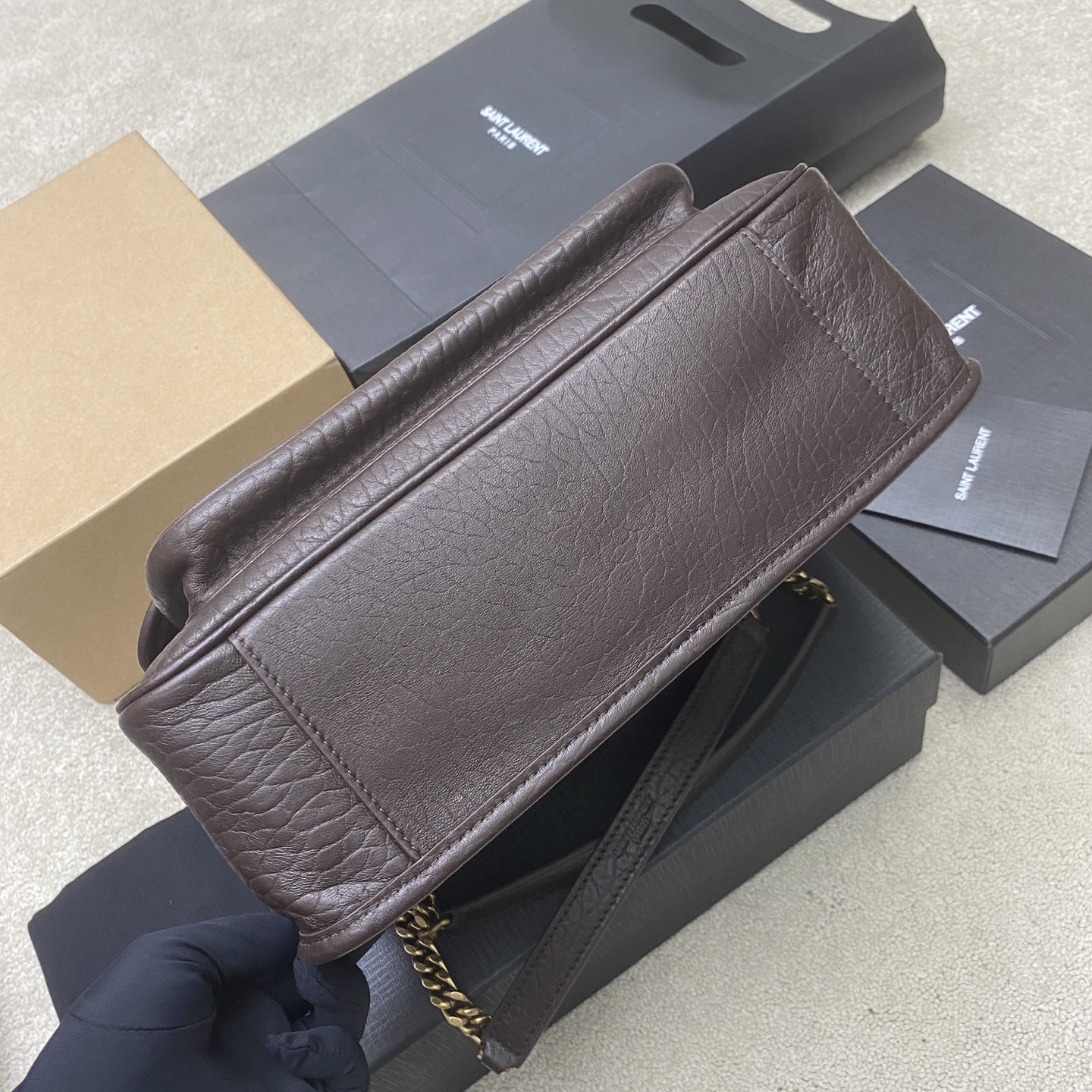 Saint Laurent 大象纹咖啡红/金 新款大象纹NIKai正面翻盖手袋 饰以金属 LE CASSANDRE