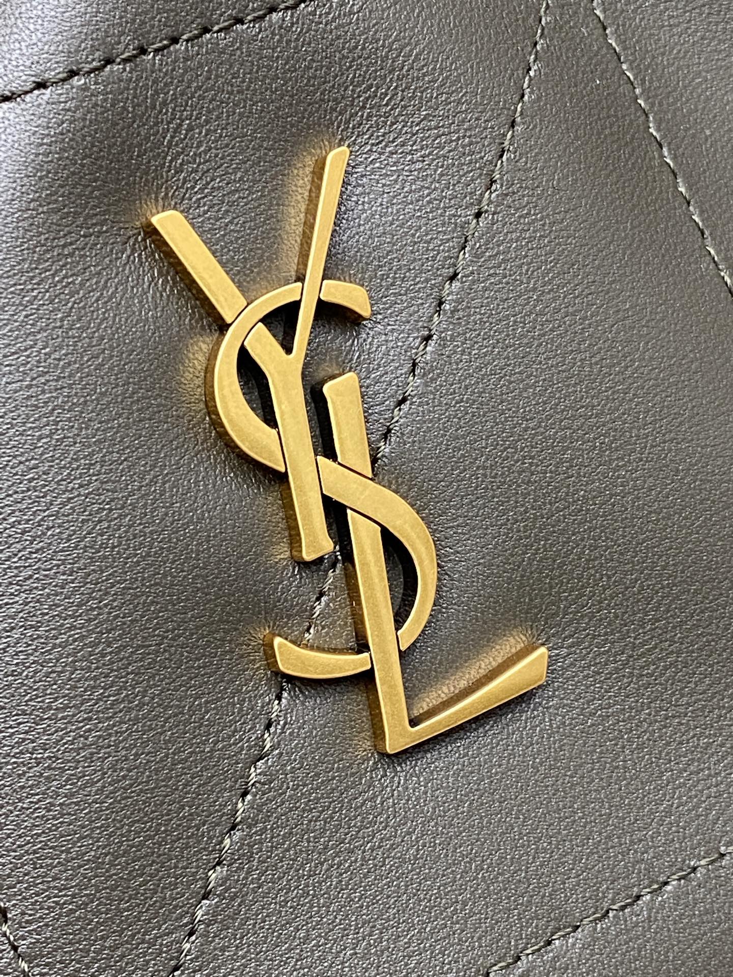 Givenchy 小号绿羊皮/古金 最新斜跨福袋小号 了 福袋新尺寸好可爱 一起来种草吧 Jamie 4