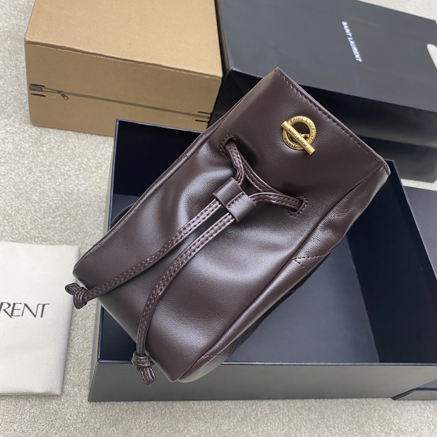 Givenchy 小号咖啡羊皮/古金 最新斜跨福袋小号 了 福袋新尺寸好可爱 一起来种草吧 Jamie 4
