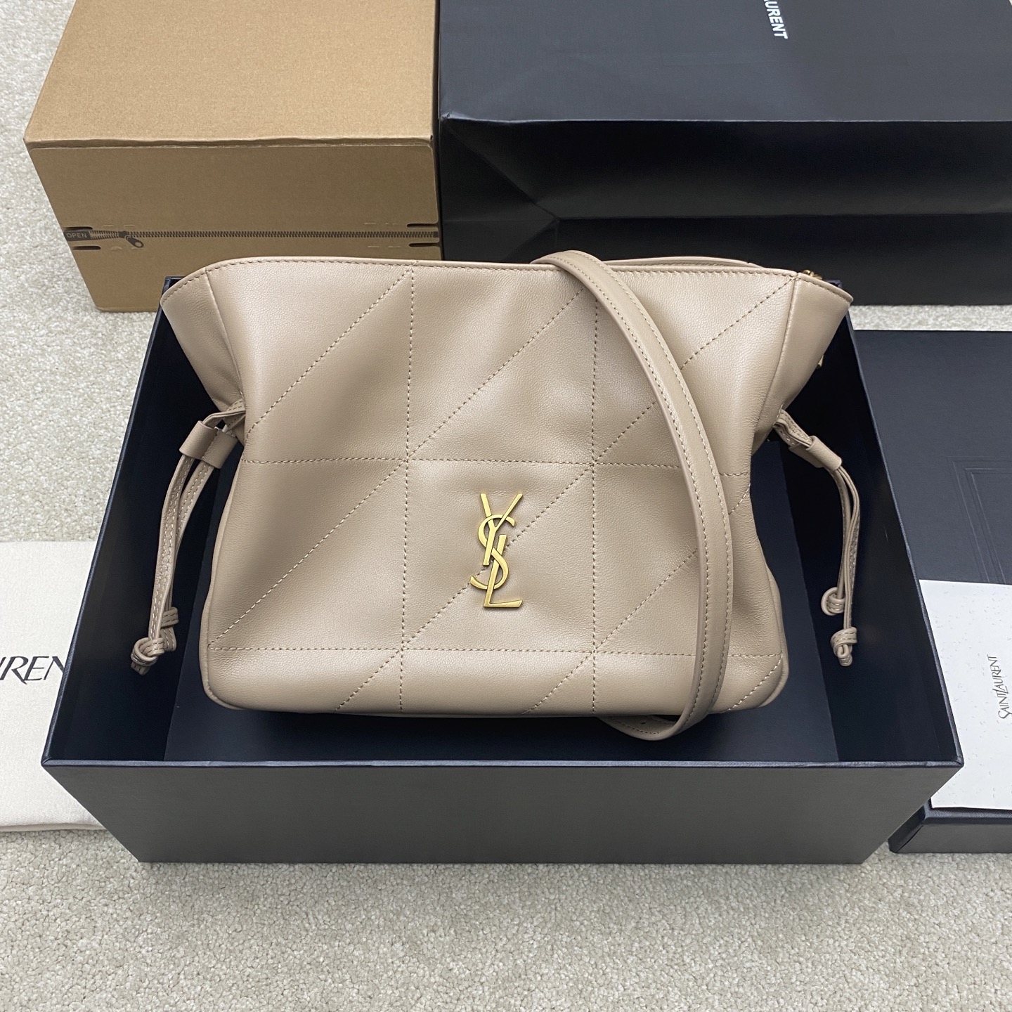 Givenchy 小号杏色羊皮/古金 最新斜跨福袋小号 了 福袋新尺寸好可爱 一起来种草吧 Jamie 4