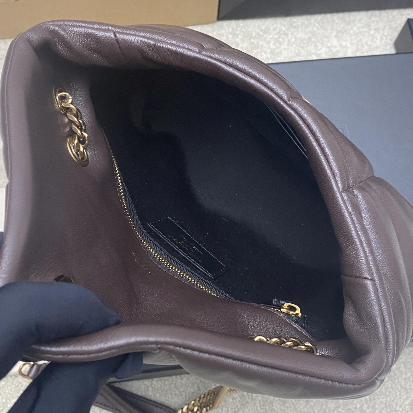 Saint Laurent 迷你咖啡羊皮/古金