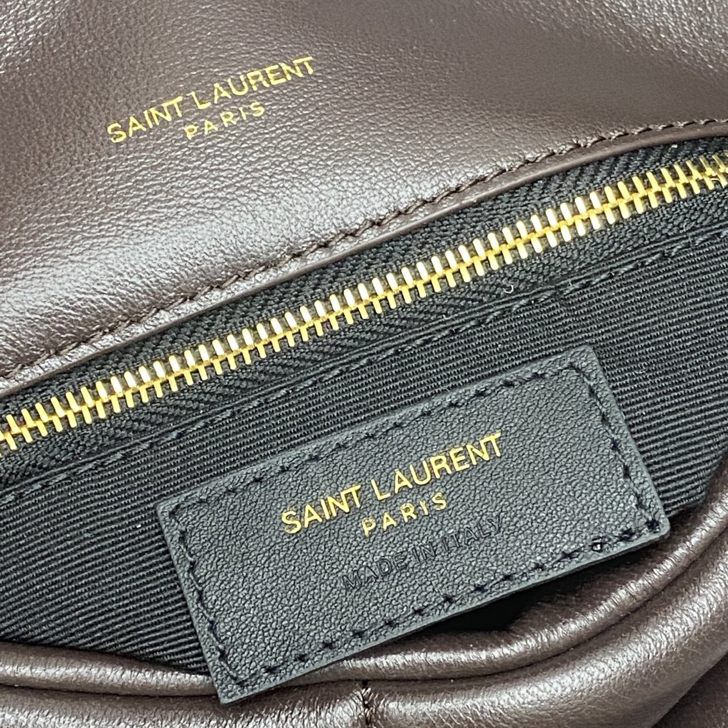Givenchy 中号咖啡羊皮/金