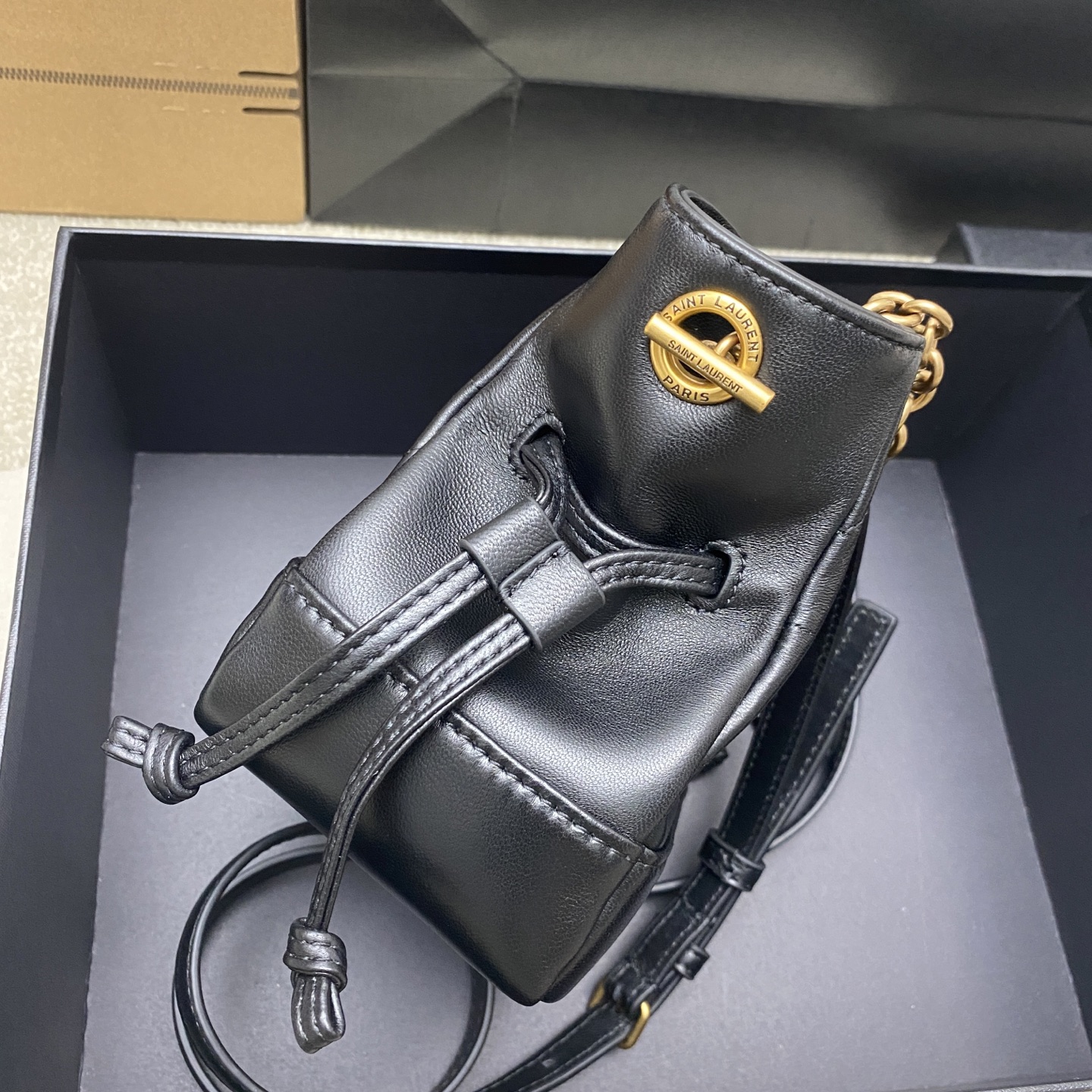 Givenchy 迷你 黑羊皮/古金 最新斜跨福袋迷你号 了 福袋新尺寸好可爱 一起来种草吧