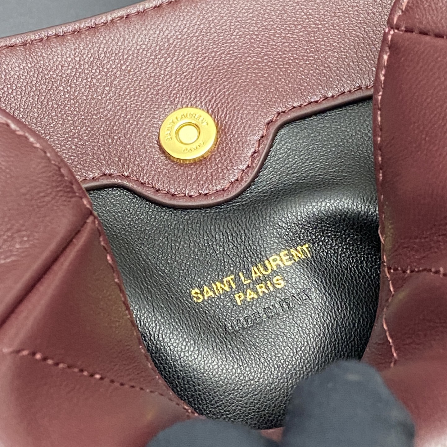 Givenchy 迷你 枣红羊皮/古金 最新斜跨福袋迷你号 了 福袋新尺寸好可爱 一起来种草吧