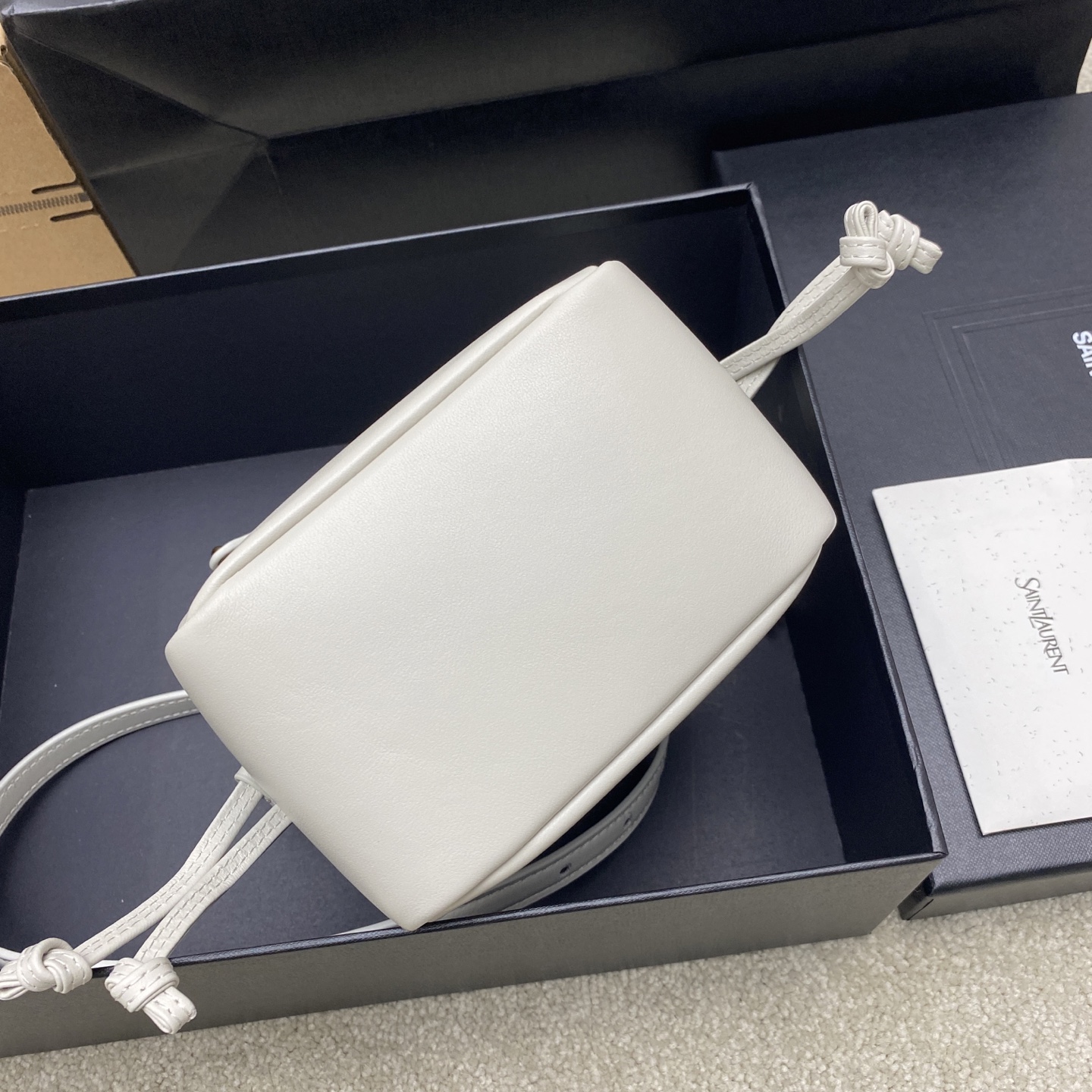 Givenchy 迷你 白羊皮/古金 最新斜跨福袋迷你号 了 福袋新尺寸好可爱 一起来种草吧