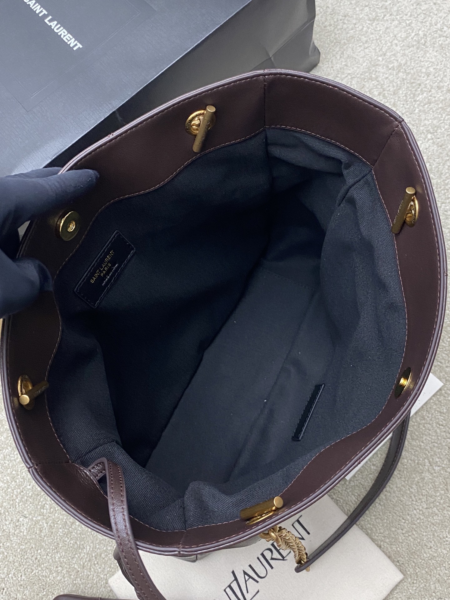 Saint Laurent 小号咖啡羊皮/古金 新款小号Jamie 4 3 large pochon羊皮腋下包