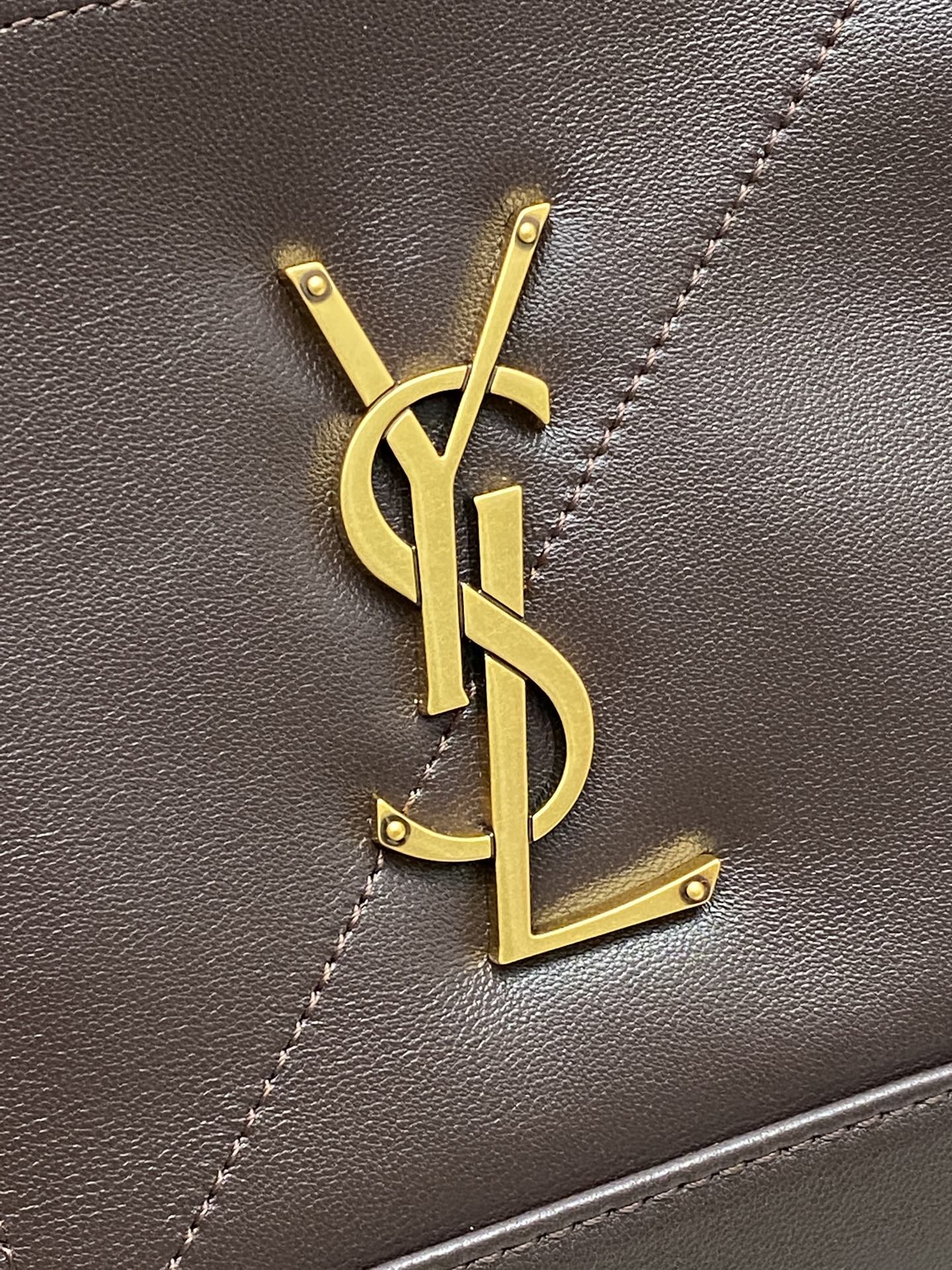 Saint Laurent 咖啡羊皮/古金 、精品专供