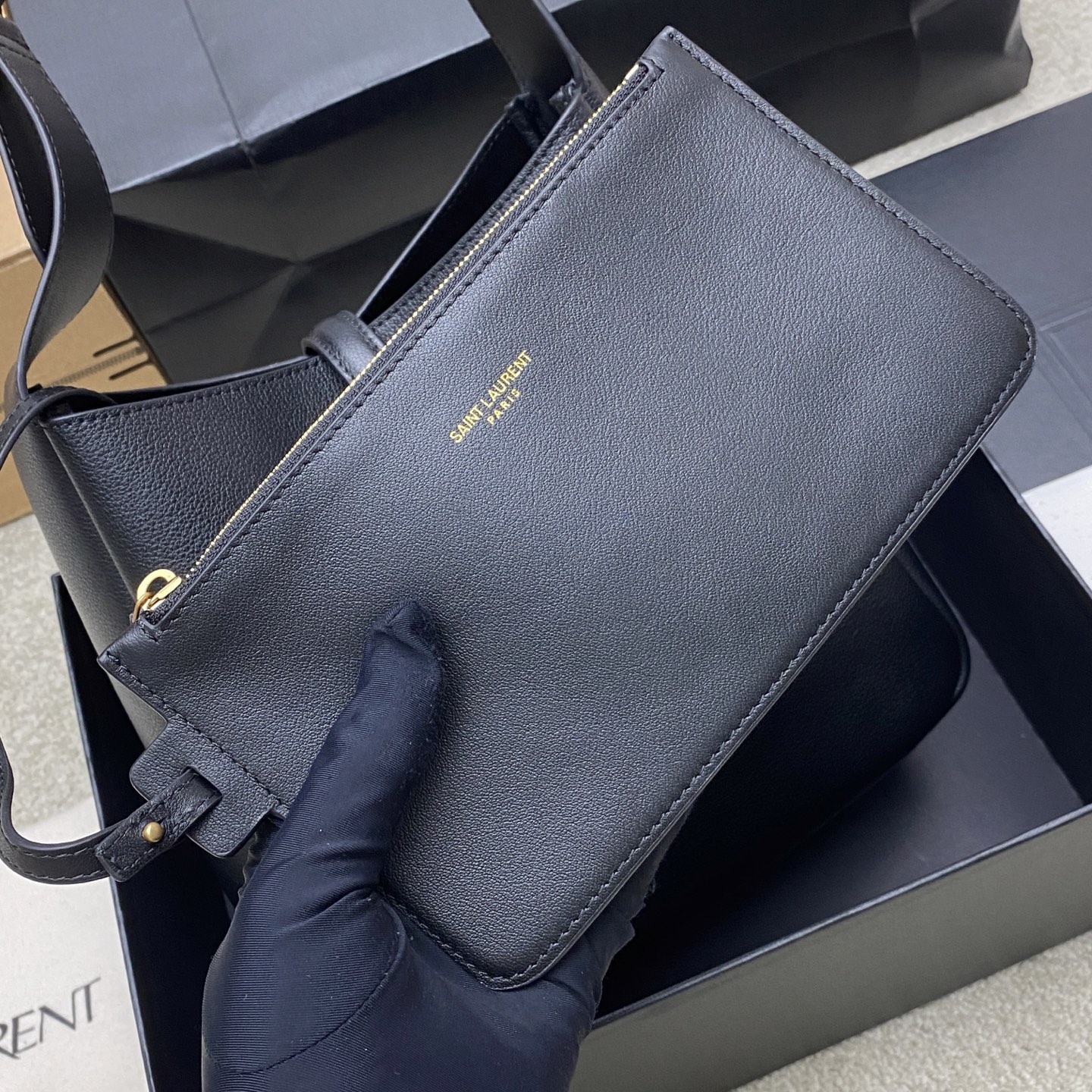 Givenchy 黑平纹/金 带小包▪ ROSE▪ 秋冬新款