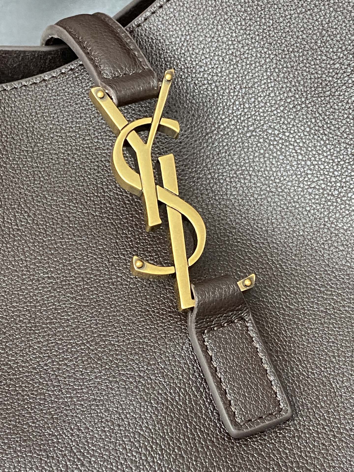 Givenchy 咖啡平纹/金 全新升级版 带小包▪ Hobo腋下包 黑色头层牛皮+金色Logo