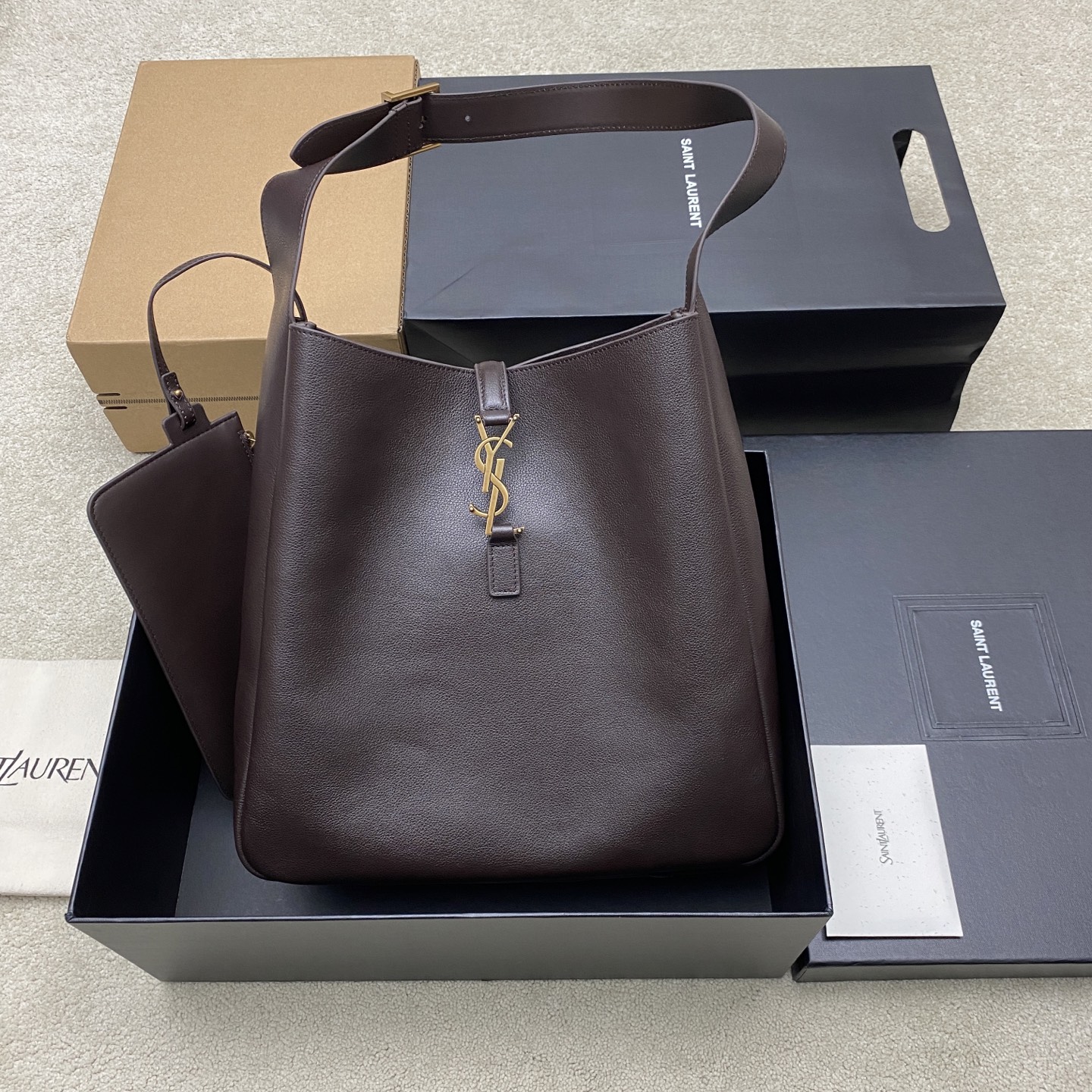 Givenchy 咖啡平纹/金 全新升级版 带小包▪ Hobo腋下包 黑色头层牛皮+金色Logo