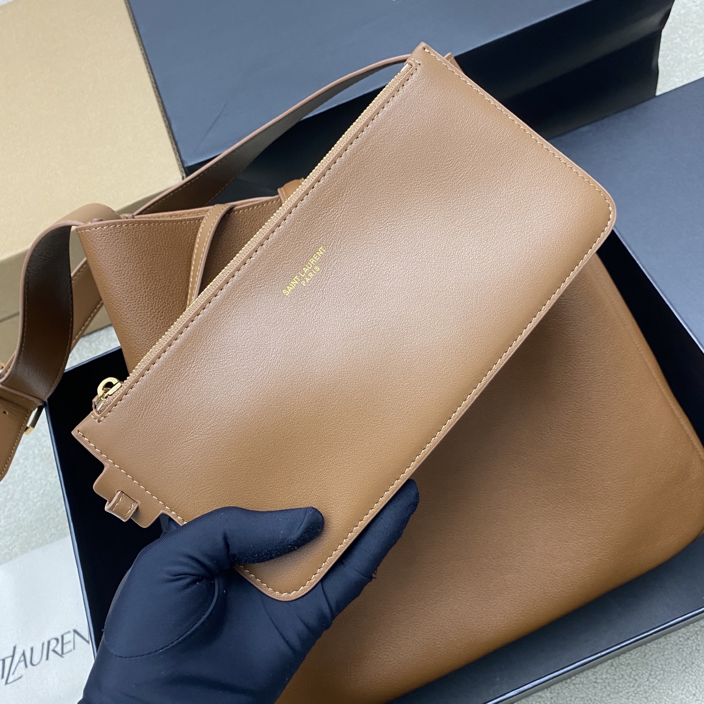 Givenchy 棕平纹/金 全新升级版 带小包▪ Hobo腋下包 黑色头层牛皮+金色Logo