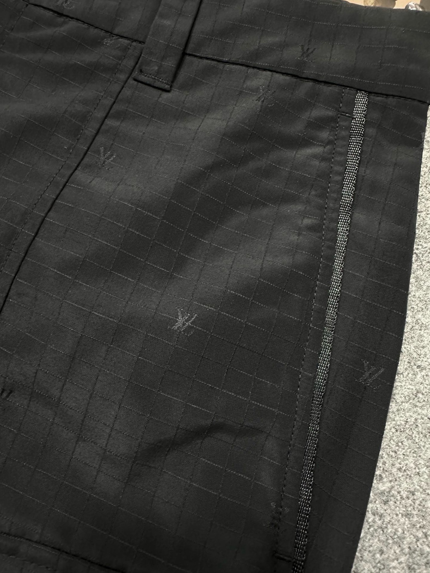 루이비통 남성 반바지 129728 Louis Vuitton Shorts 썸네일 이미지