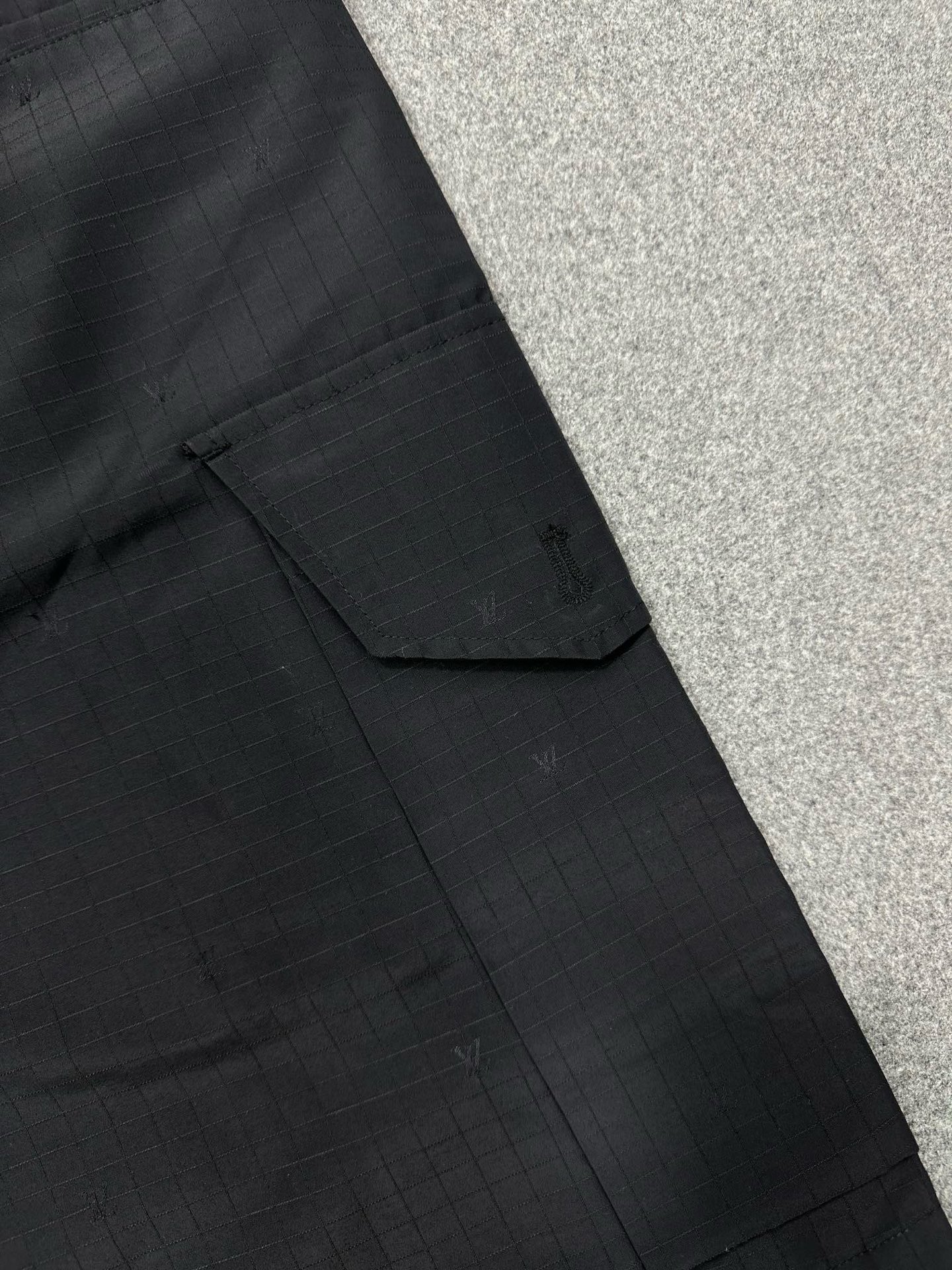 루이비통 남성 반바지 129728 Louis Vuitton Shorts 썸네일 이미지