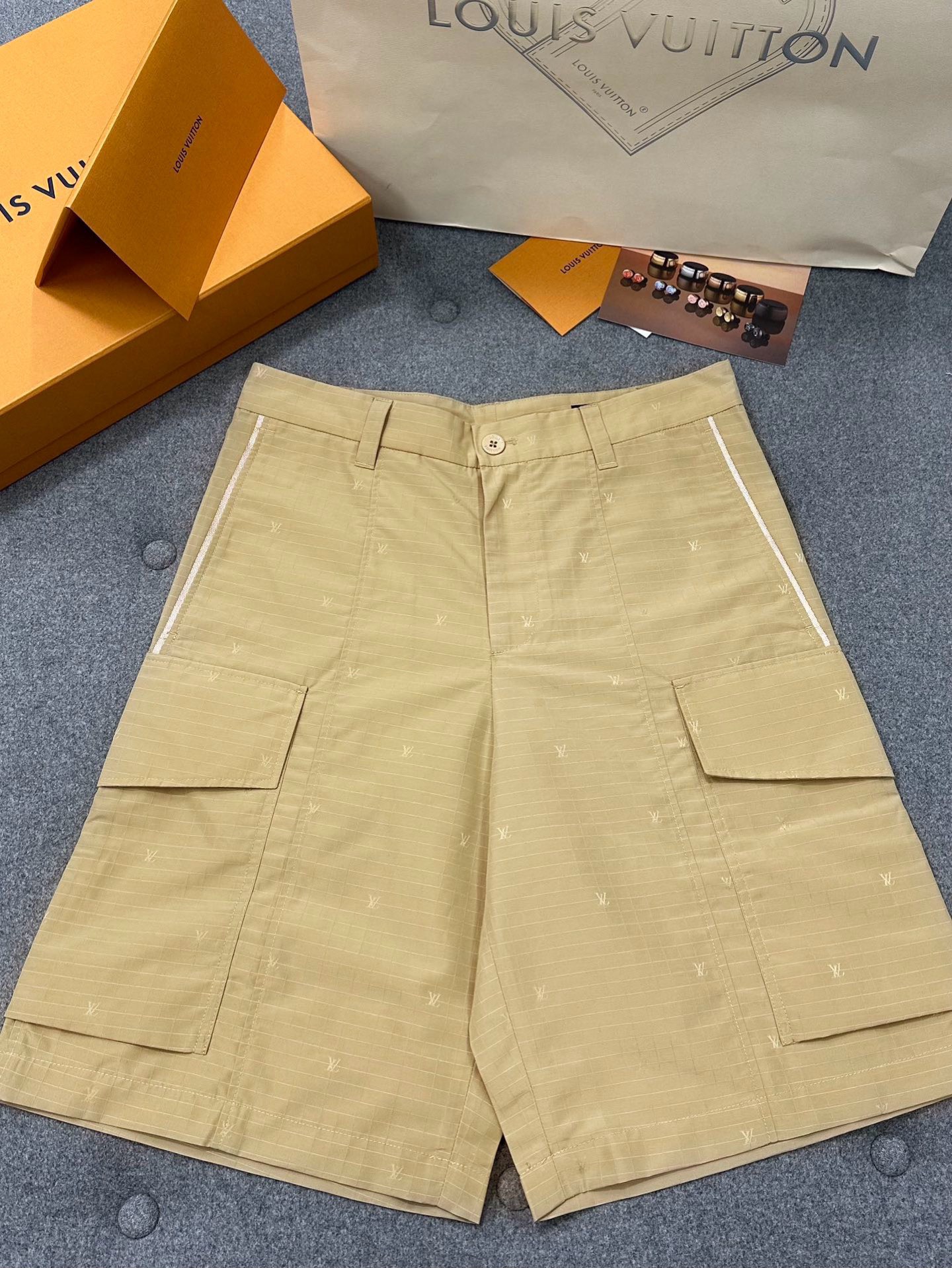 루이비통 남성 반바지 129727 Louis Vuitton Shorts