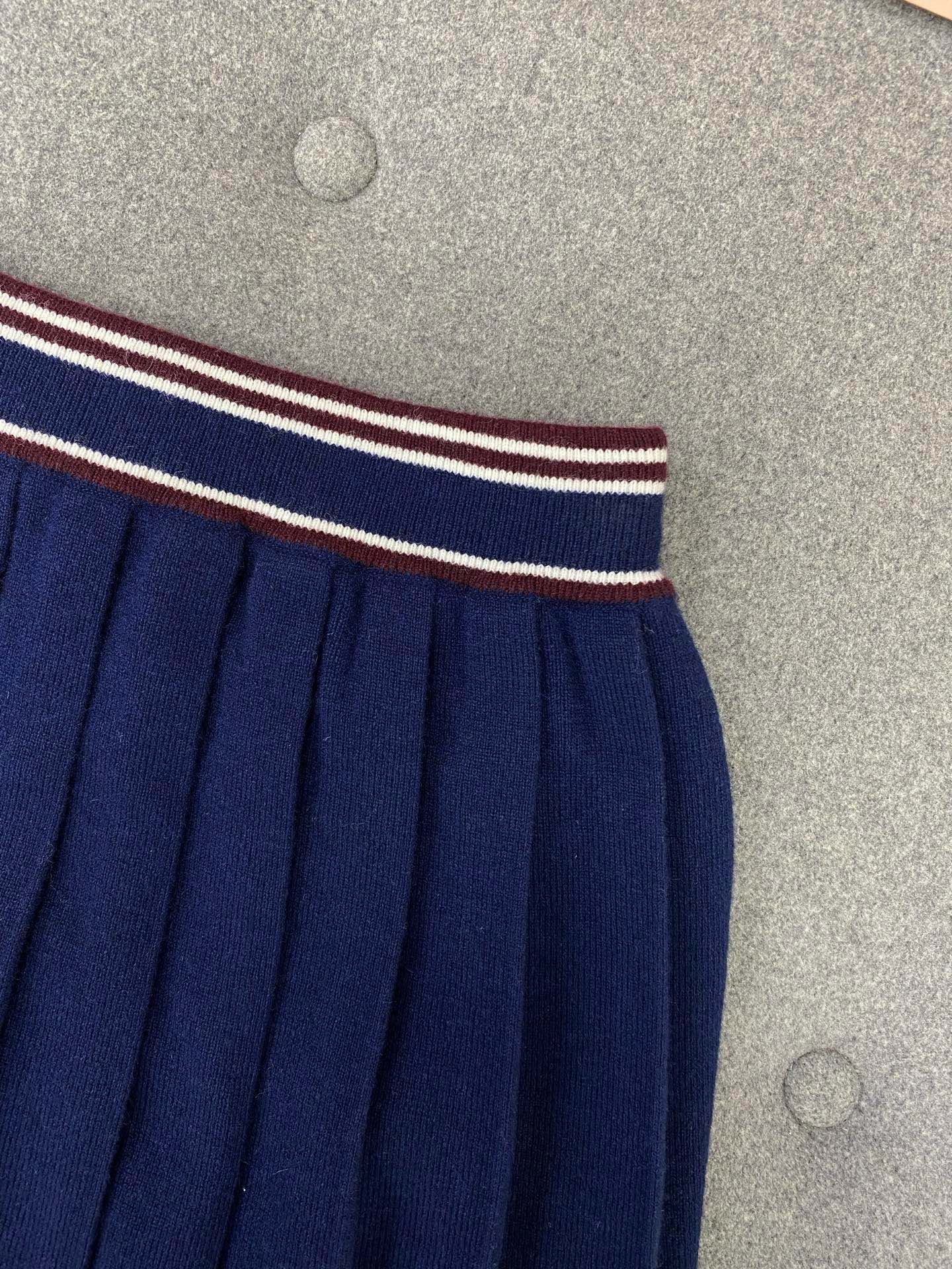 미우미우 여성 스커트 129721 Miu Miu Skirt 썸네일 이미지