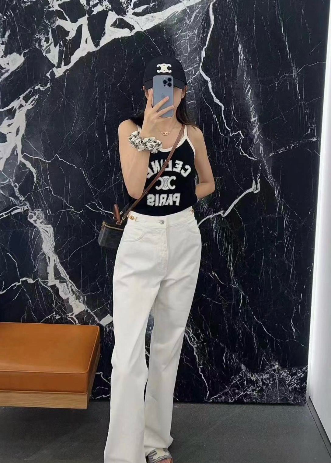 셀린느 여성 반팔 129723 Celine T Shirt 썸네일 이미지