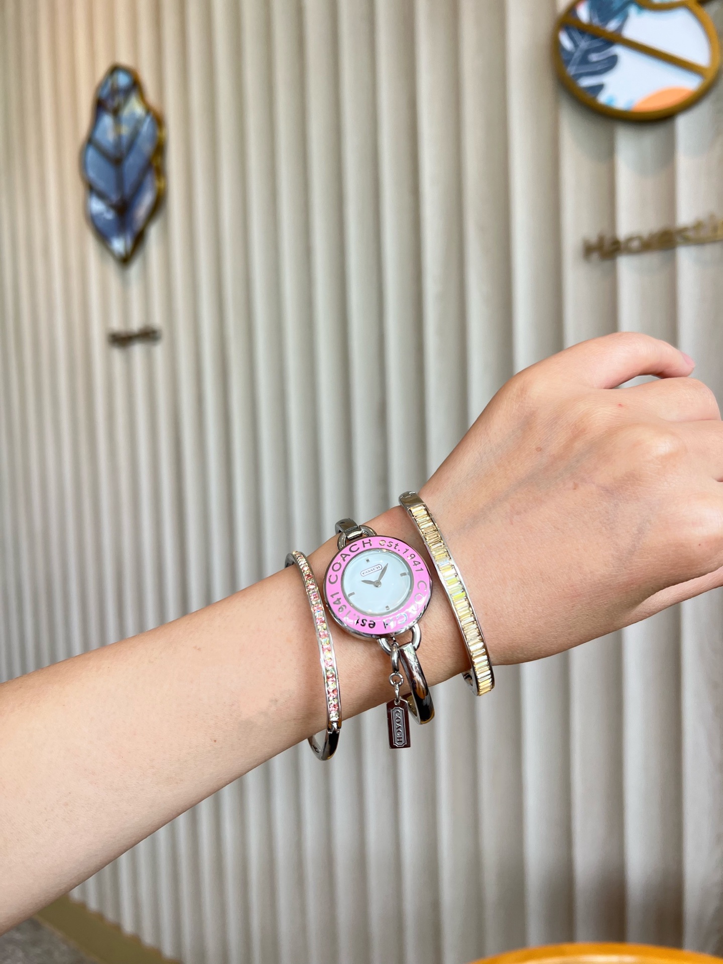 NO:158821,Coach No. 3 fans' effect, coach19860909蔻驰 3号粉丝上手效果,,coach,Watch