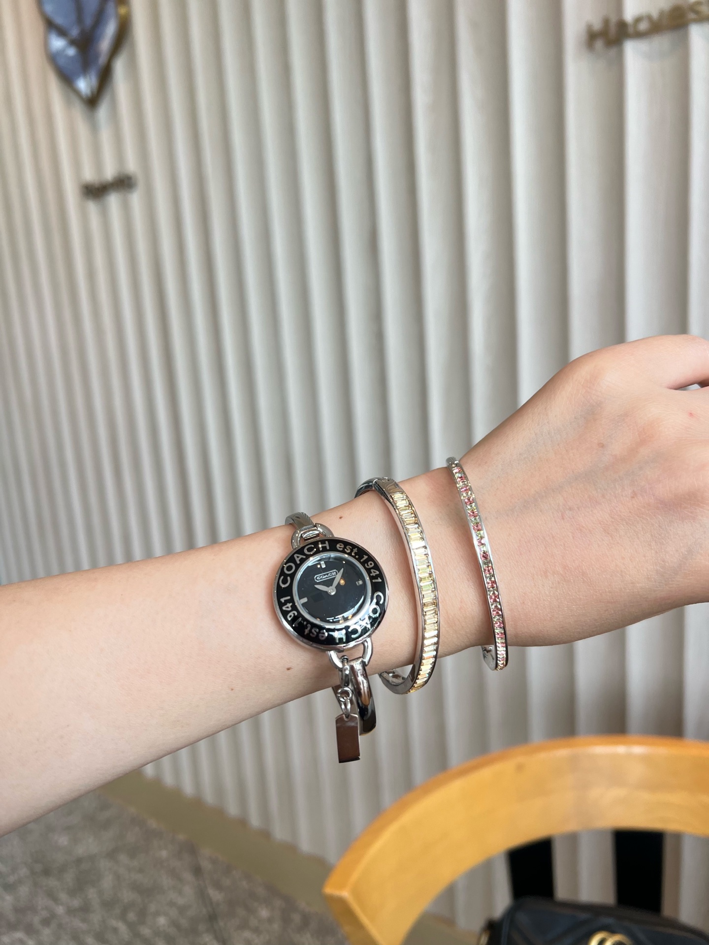 NO:158823,Coach No. 4 black start effect, coach19860909蔻驰 4号黑色上手效果,,coach,Watch