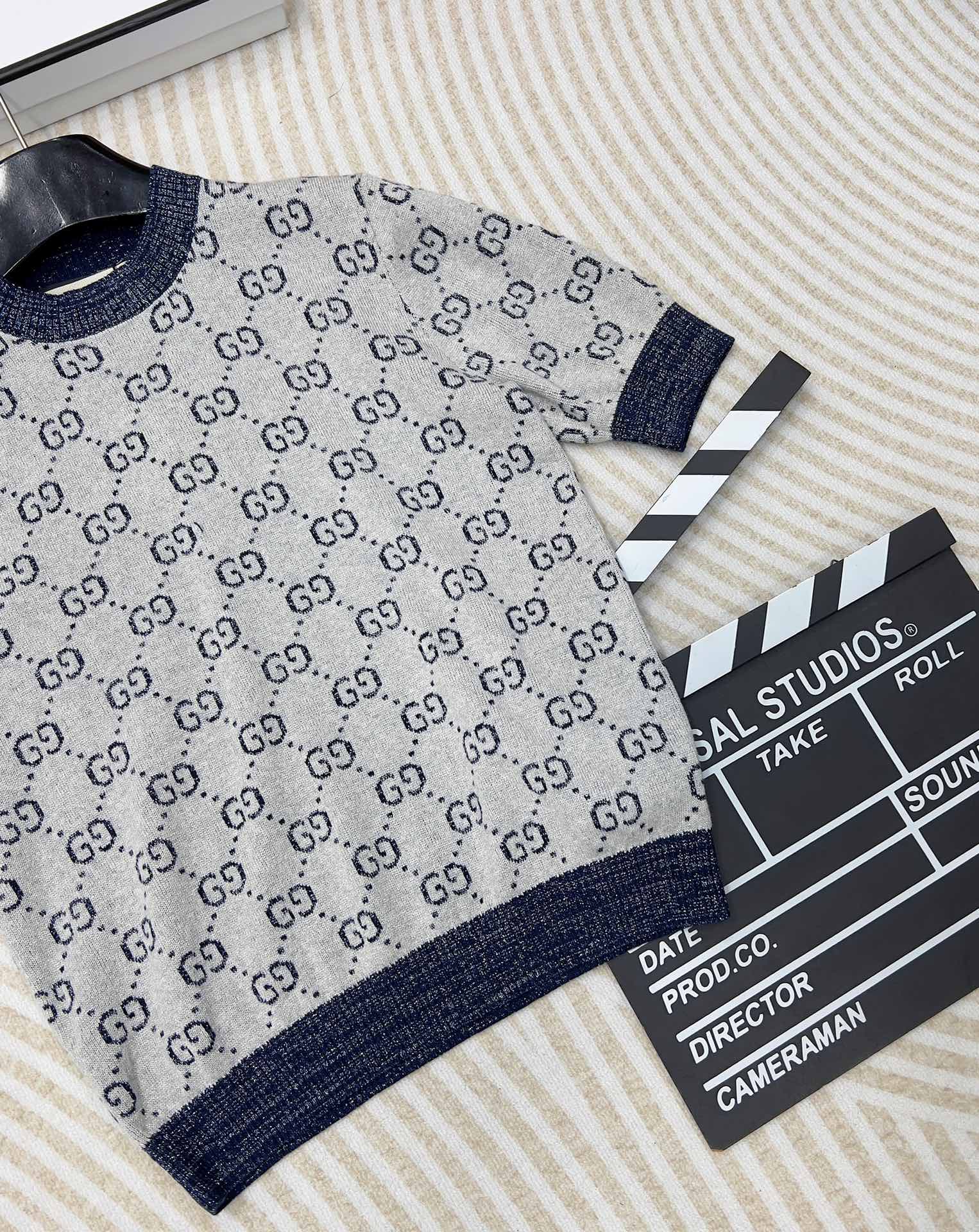 🆕 Gucci 金丝双G圆领针织短袖，德国一体挂机工艺、独家采用进口意大利金丝，柔软亲肤。给你奢侈品真正