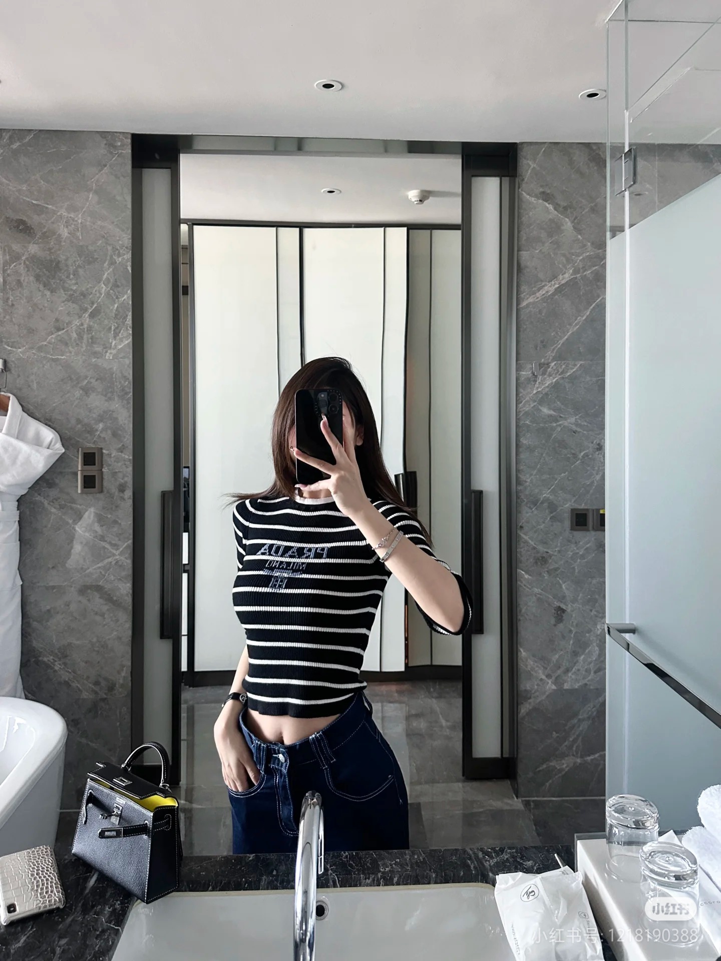 NO:570342,Upper body reference picture,,alexander wang19860909上身参考图,,alexander wang,Women's clothing