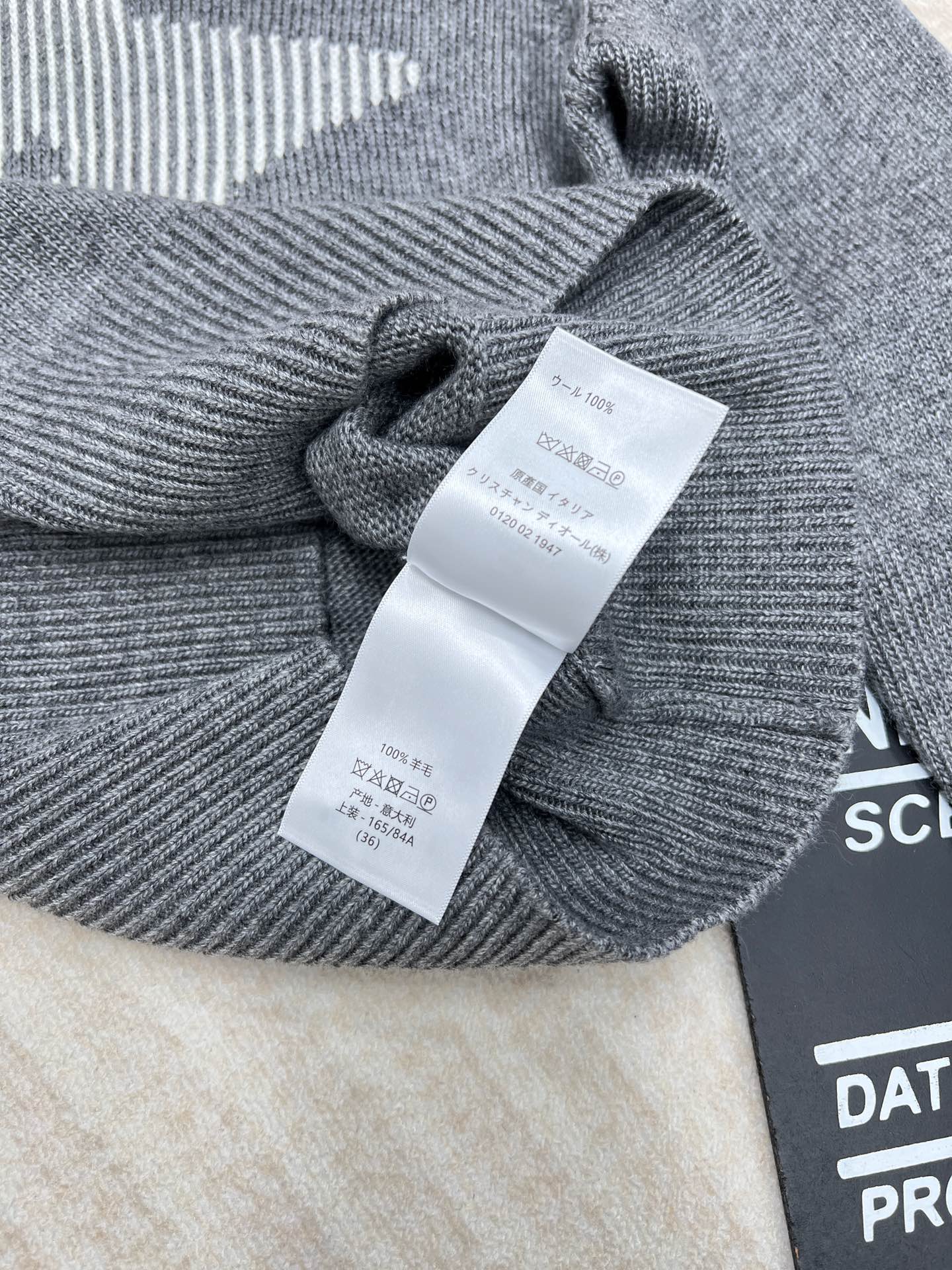 🆕Dior2024新款滑雪星星针织连帽上衣，定制YB全羊毛纱线织造 质感舒适 保暖亲肤 宽松连帽卫衣版型