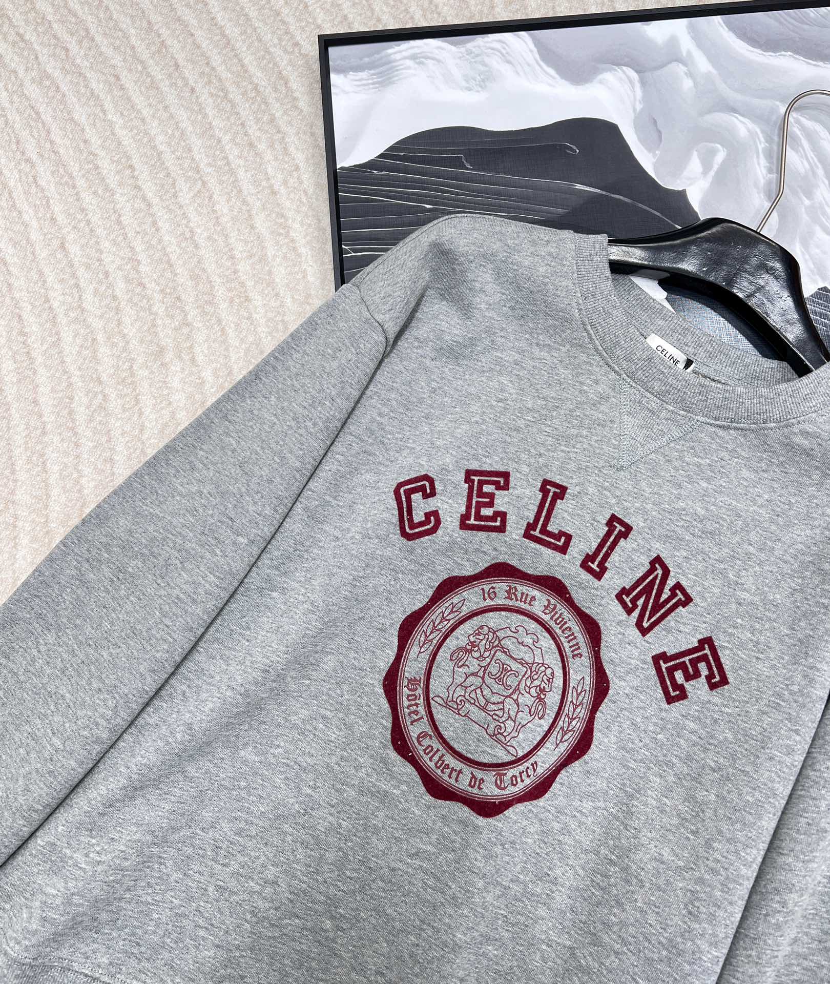 Celine2024秋冬新款植绒印花圆领字母卫衣定制YB原生全棉材质舒适有型圆领平纹针织领胸前标志性字母