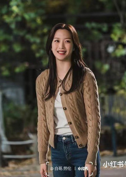 NO:695074,Camel is Raff’s most classic color!  Very soft and photogenic colors for everyday use, with a sense of atmosphere,19860909驼色 拉夫最最最经典的颜色！日常很柔和 上镜很有氛围感的颜色,,,Women's clothing