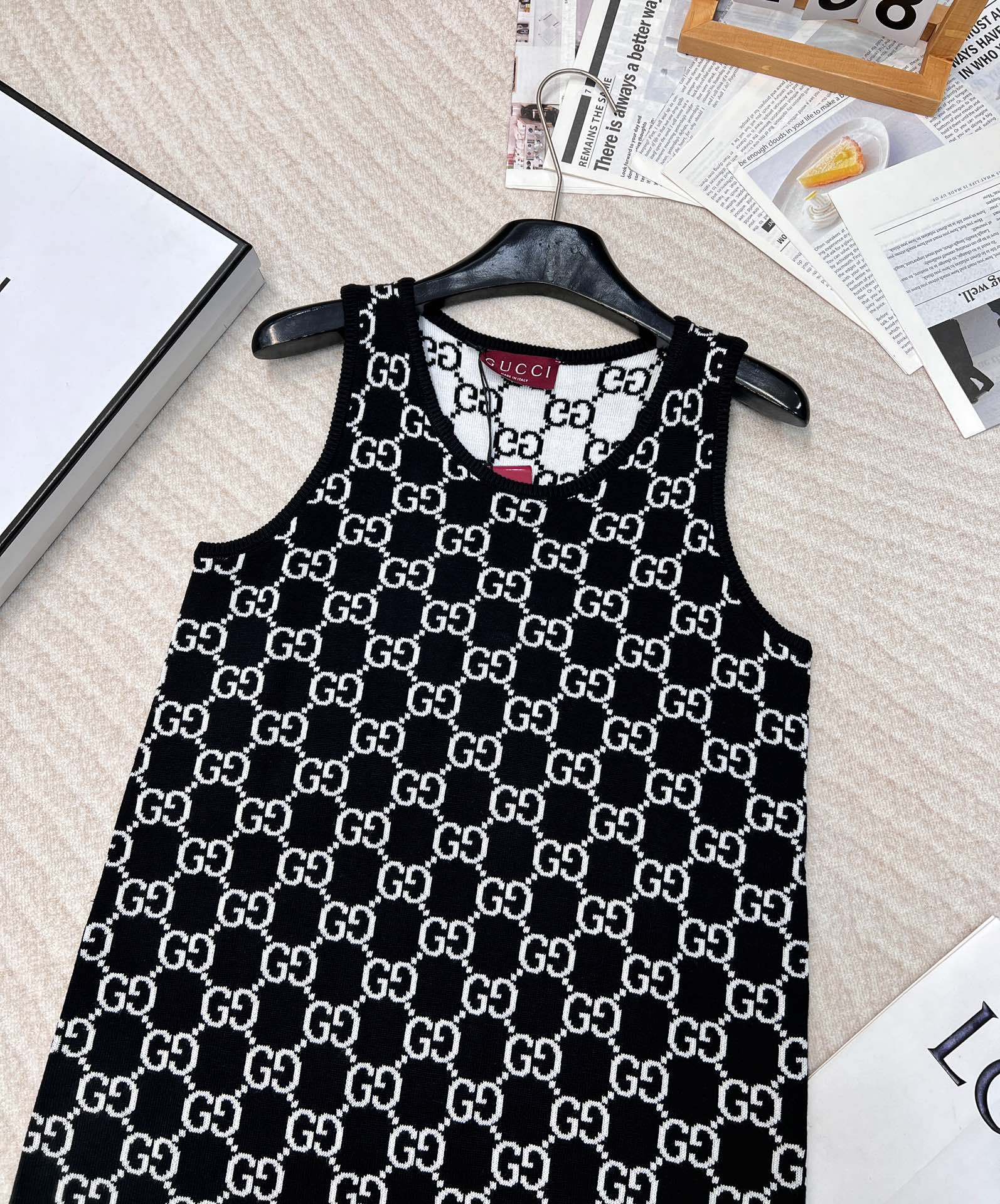 🆕Gucci 25FW🖤早春新款双面穿无袖吊带连衣裙..✂️✂️这件实名点赞 万分推荐！因为真的太太太好