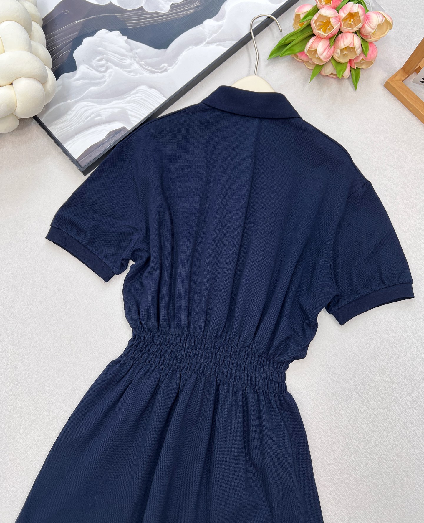 🆕Miumiu2025新款字母刺绣朱地短袖连衣裙，定制YB朱地全棉材质 自带孔洞 舒适透气 质感十足 𝑝