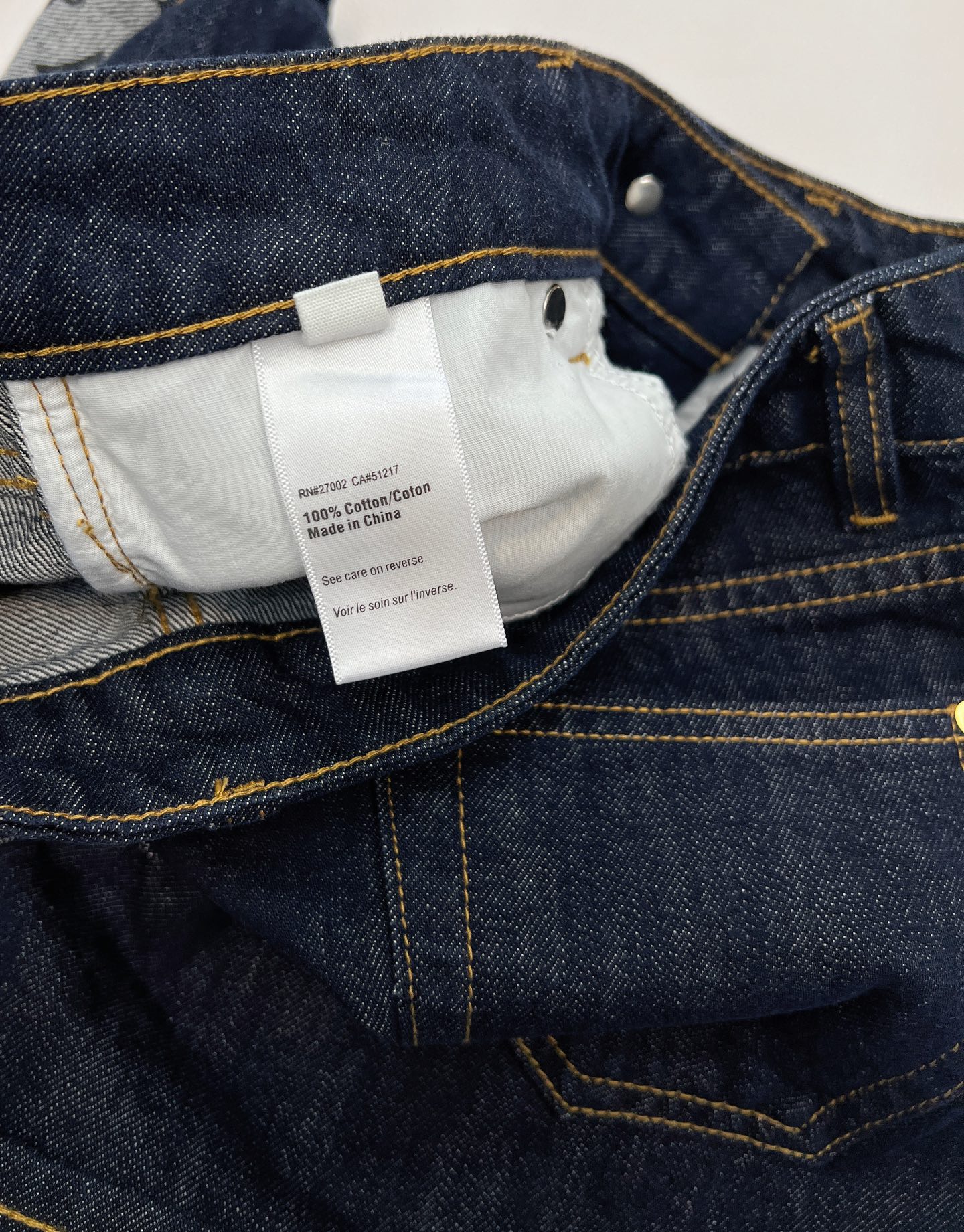 🆕LOUIS VUITTON新款老花字母印花卷边牛仔短裤，定制YB斜纹棉牛仔材质 多重水洗 呈现出挺括质