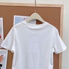 🆕CHANEL新款小香风植绒双C印花短袖T恤。- 标志性植绒双C:胸前采用立体植绒工艺呈现经典双C标识, 🆕CHANEL新款小香风植绒双C印花短袖T恤。- 标志性植绒双C:胸前采用立体植绒工艺呈现经典双C标识,