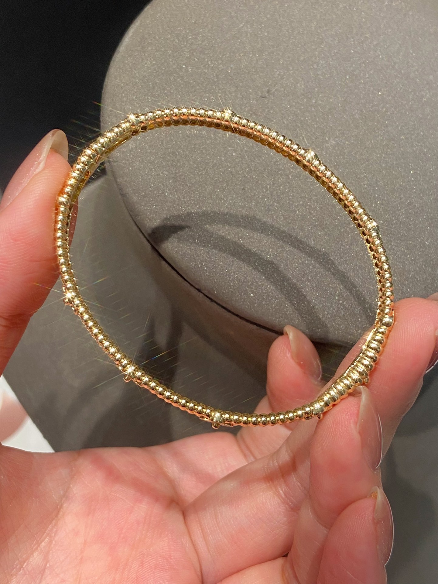 Van Cleef & Arpels VCA万花筒手镯 18K金