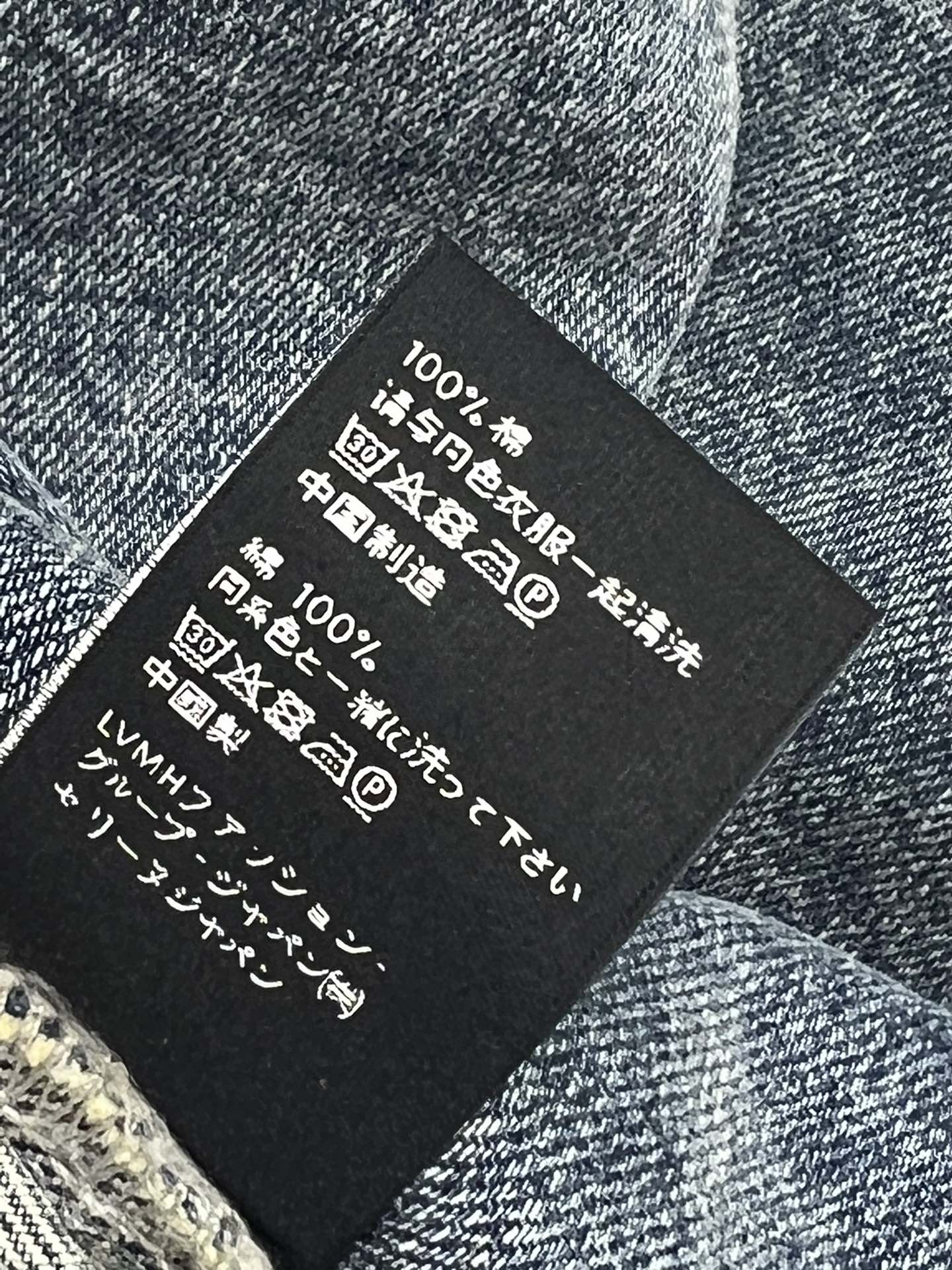 24秋冬新款古力娜扎同款撞色华夫格领休闲牛仔外套拼接华夫格小翻领宽松夹克版型男女都可驾驭减龄又休闲的款穿