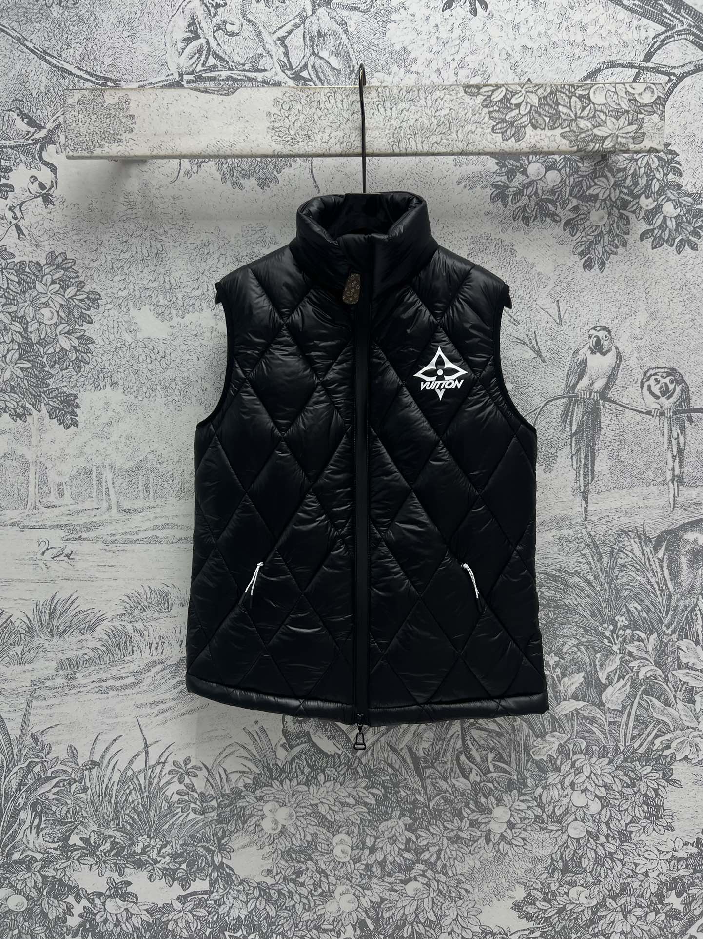 Louis Vuitton Kleding Bontmantel Vest Borduurwerk Herfst/winter collectie Bovenzijde met capuchon