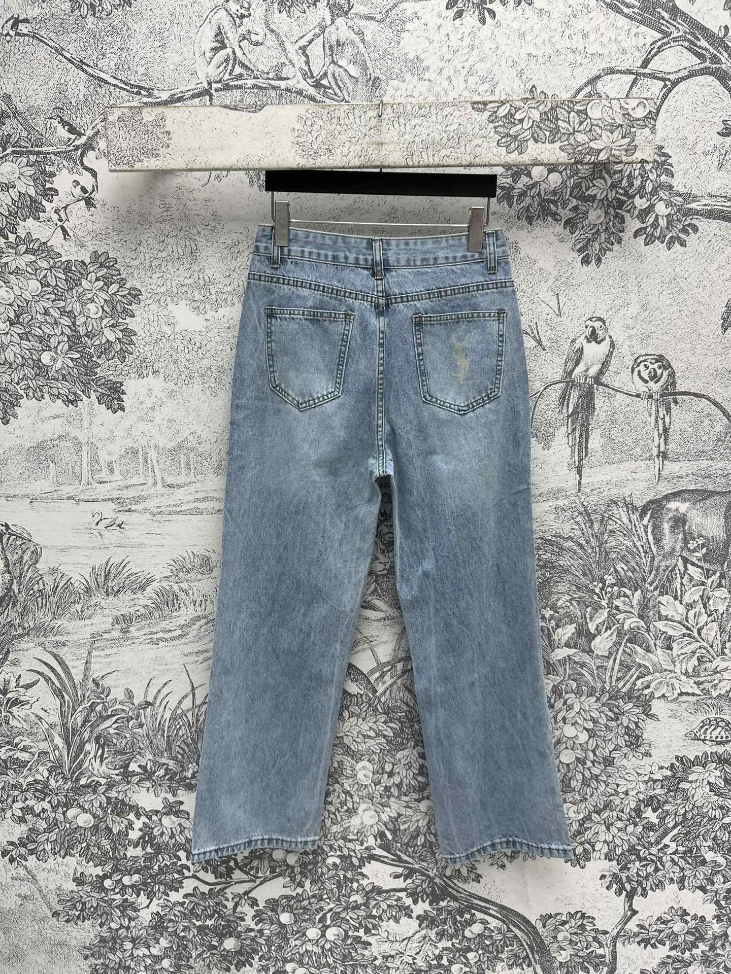 YSl24秋冬新款Logo高腰阔腿牛仔裤定制定染的洗水工艺采用原色酵母水洗个性logo印花点缀吸睛百搭又