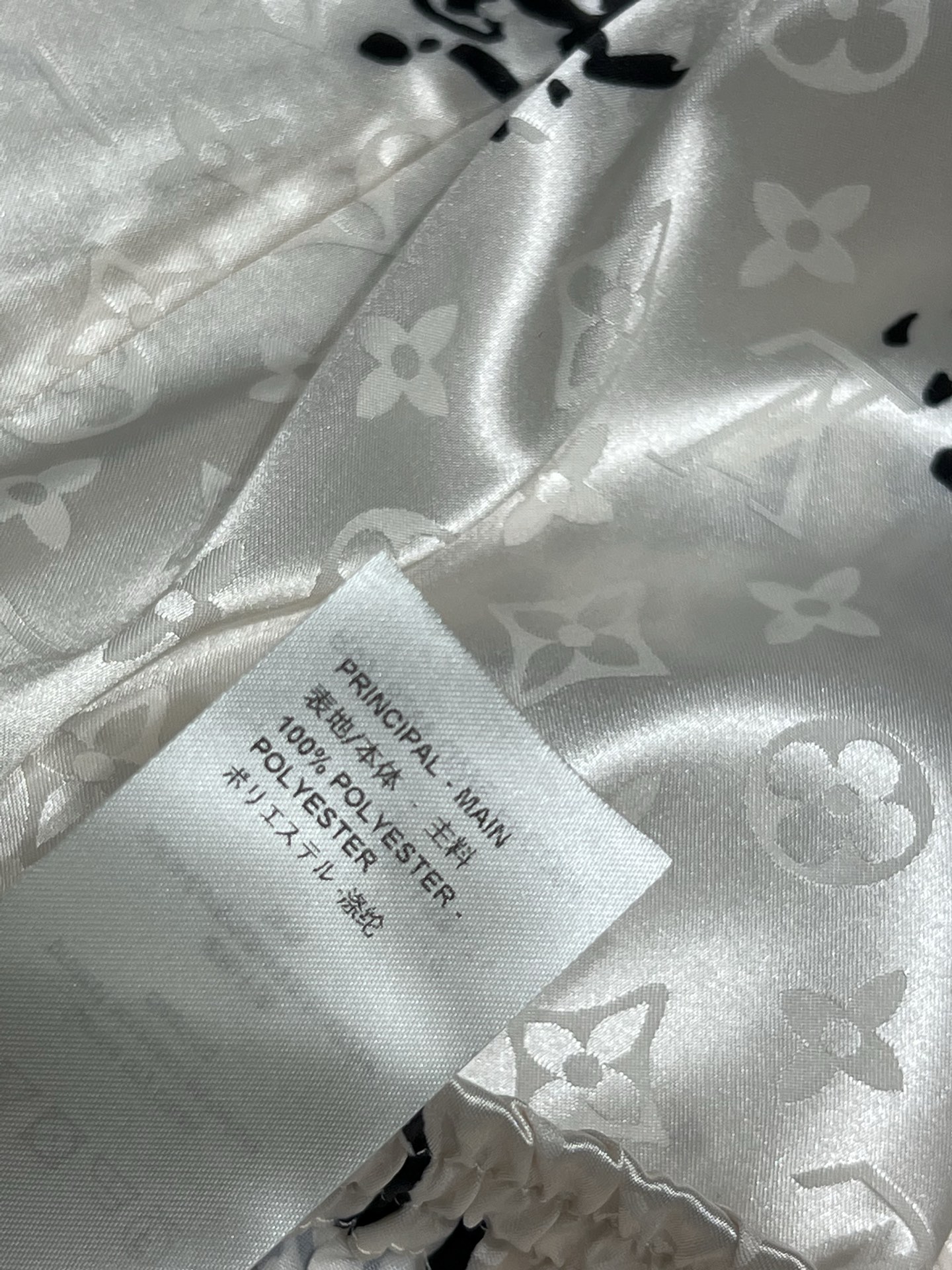 L家 25早春新款 水墨画老花印花休闲套装 翻领衬衫+休闲裤 一套搭配上身飘逸灵动又气质 复古又优雅的水
