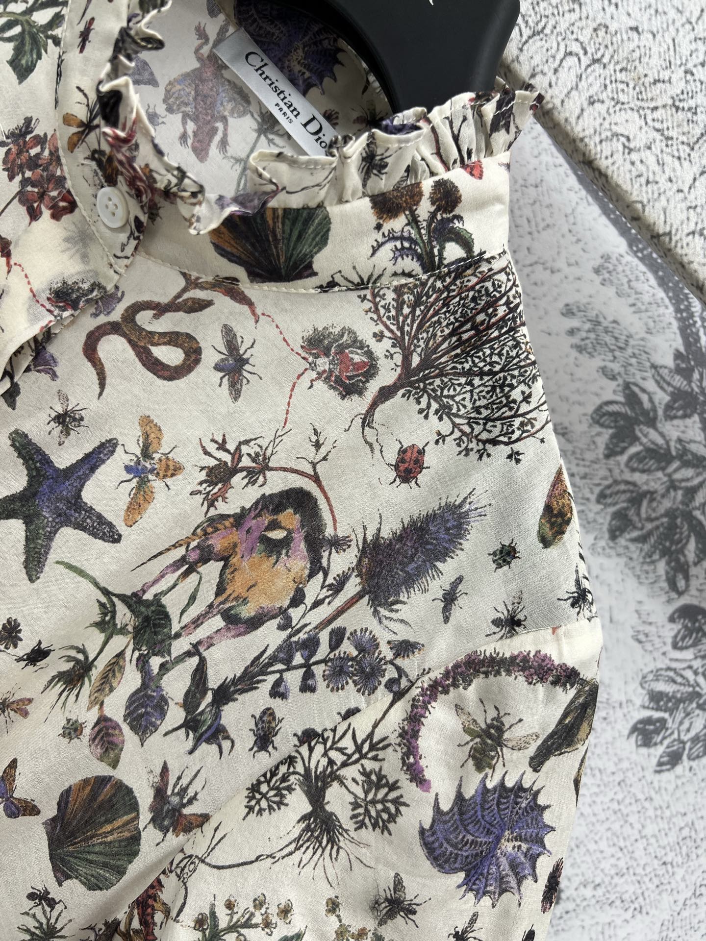 D家 25早春新款 花卉印花棉麻短袖连衣裙 配送本布腰带搭配 自带小清新田园风气质进口棉麻印花面料轻盈舒