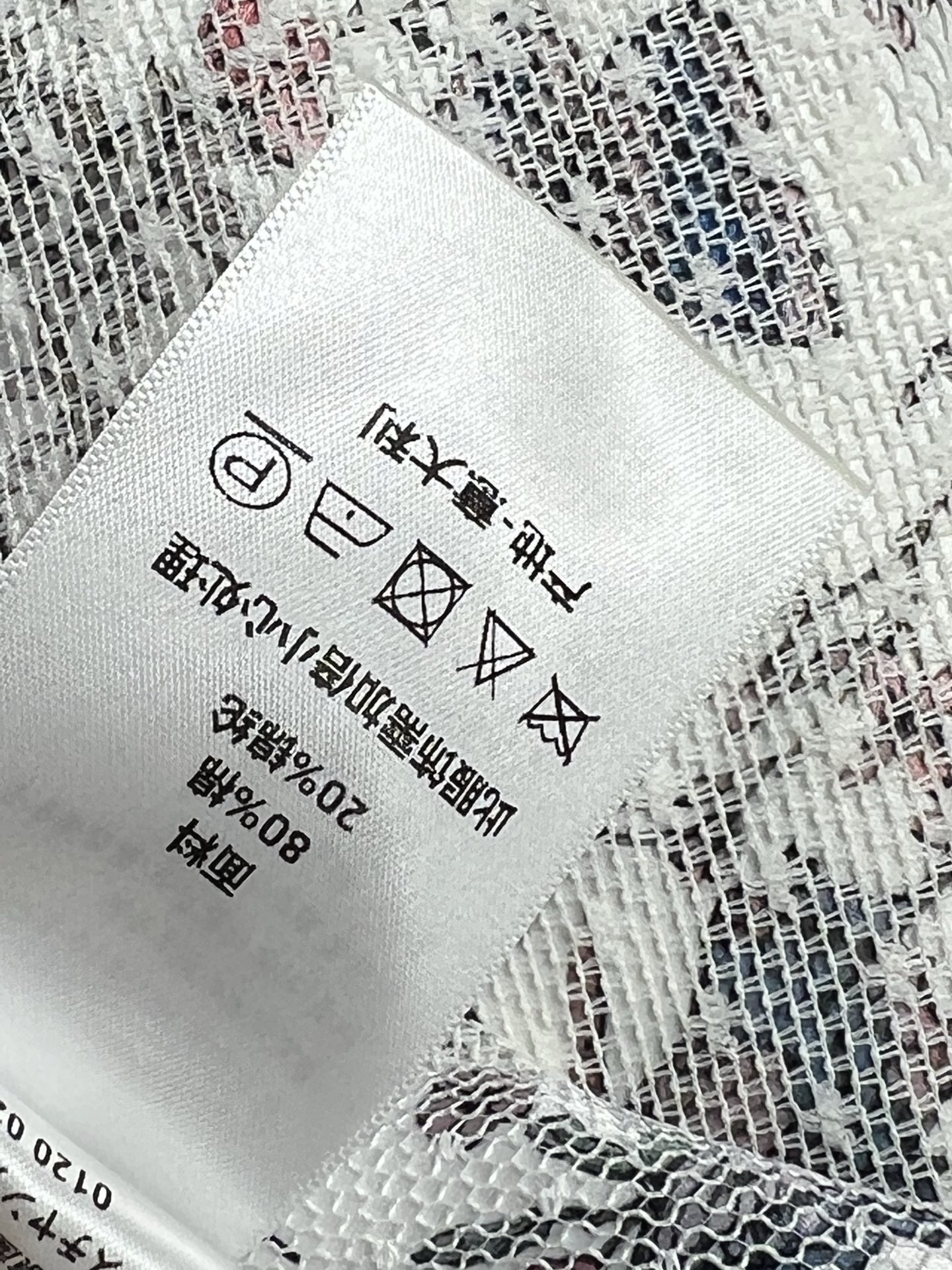 D家25早春新款 高雅蕾丝半身 温柔气质兼顾的蕾丝裙 上身就能让人沦陷其中的浪漫氛围 小A字版型 胯宽腿