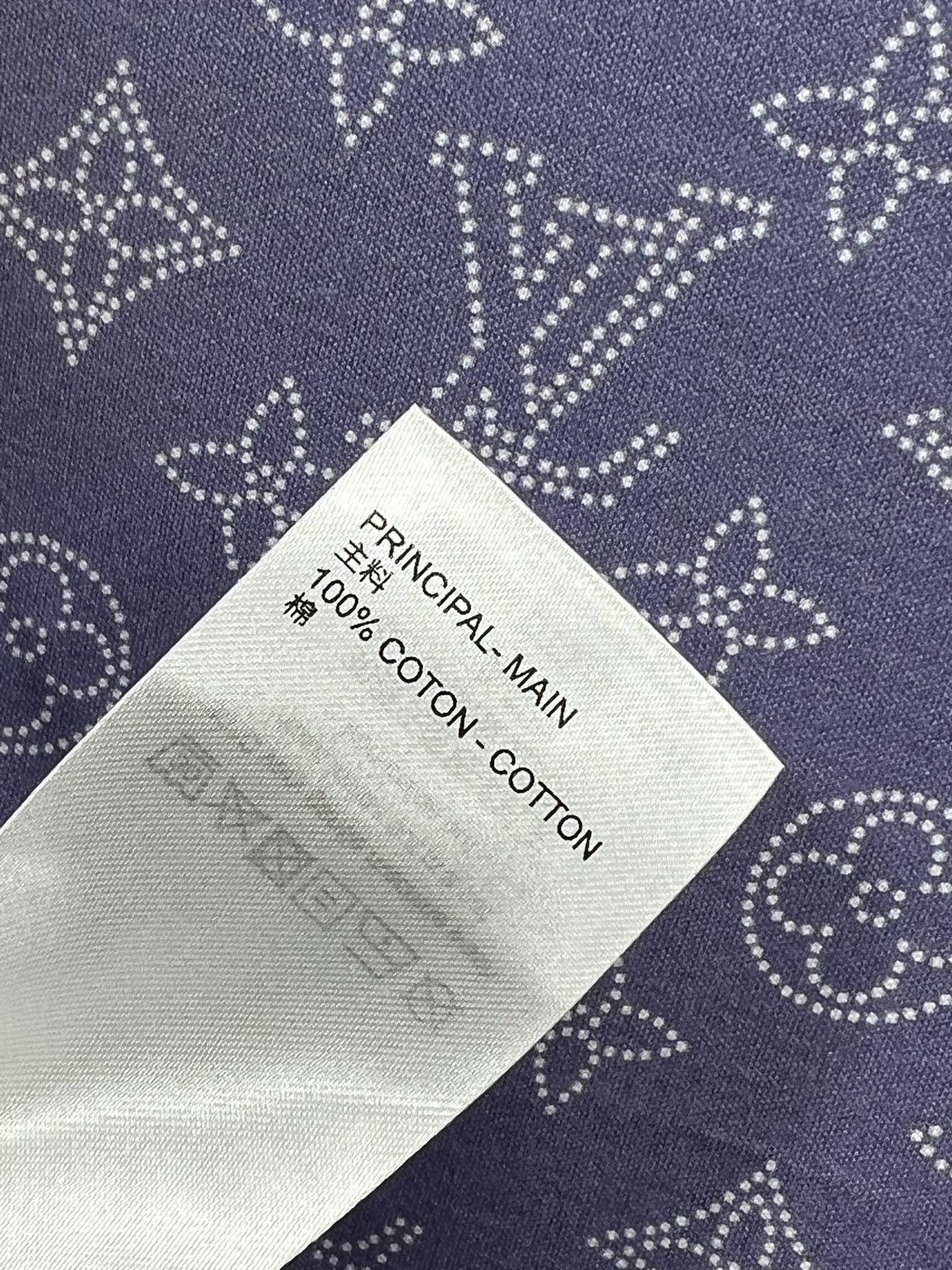 L家 25早春新款Monogram 图案老花提花短款短袖T恤 定制Monogram 图案印花暗纹老花纯棉