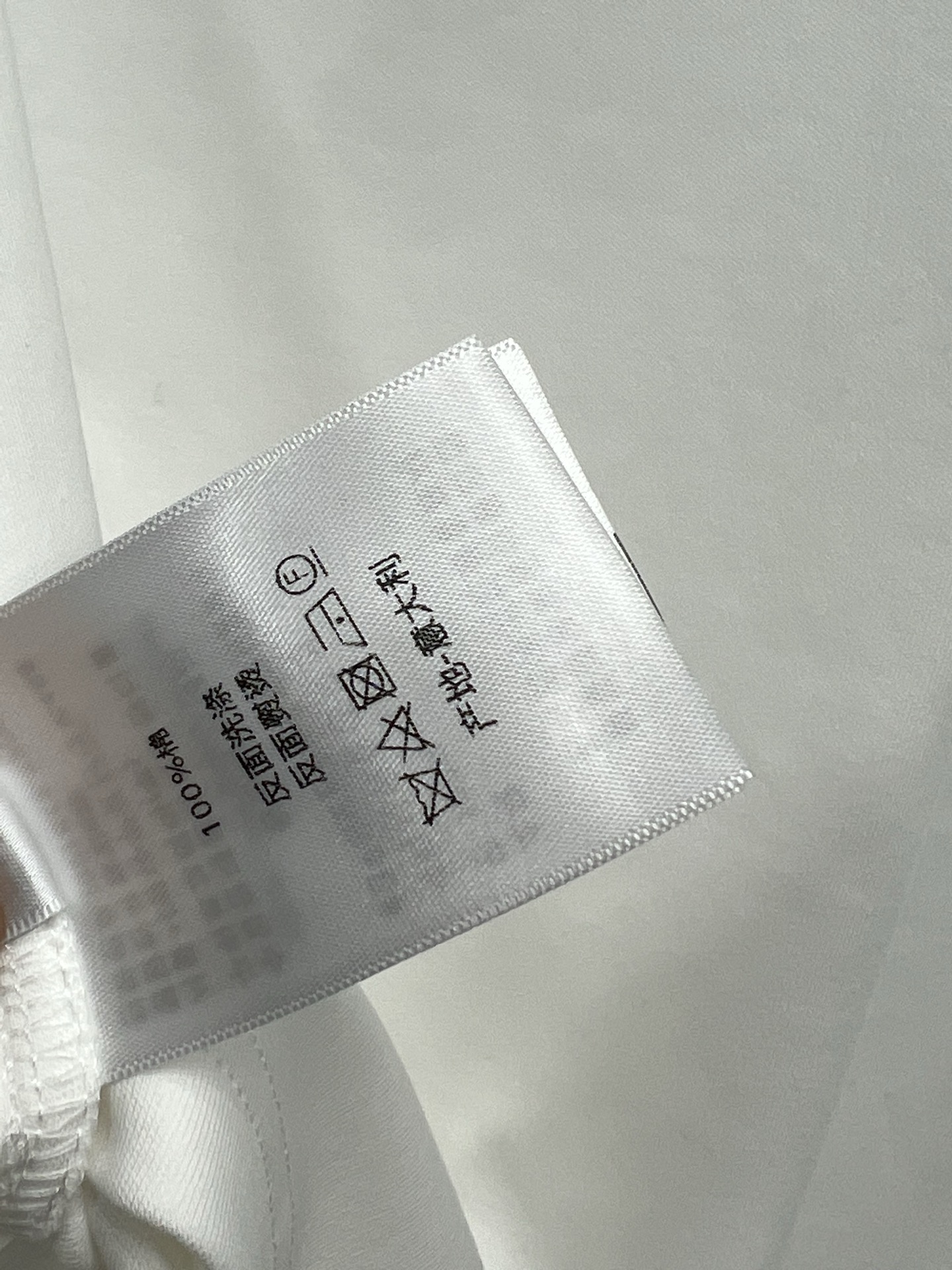 D家 25春夏新款 logo刺绣短袖T恤+D字母提花短裤 日常休闲套装 一套上身舒适又日常随性 简简单单